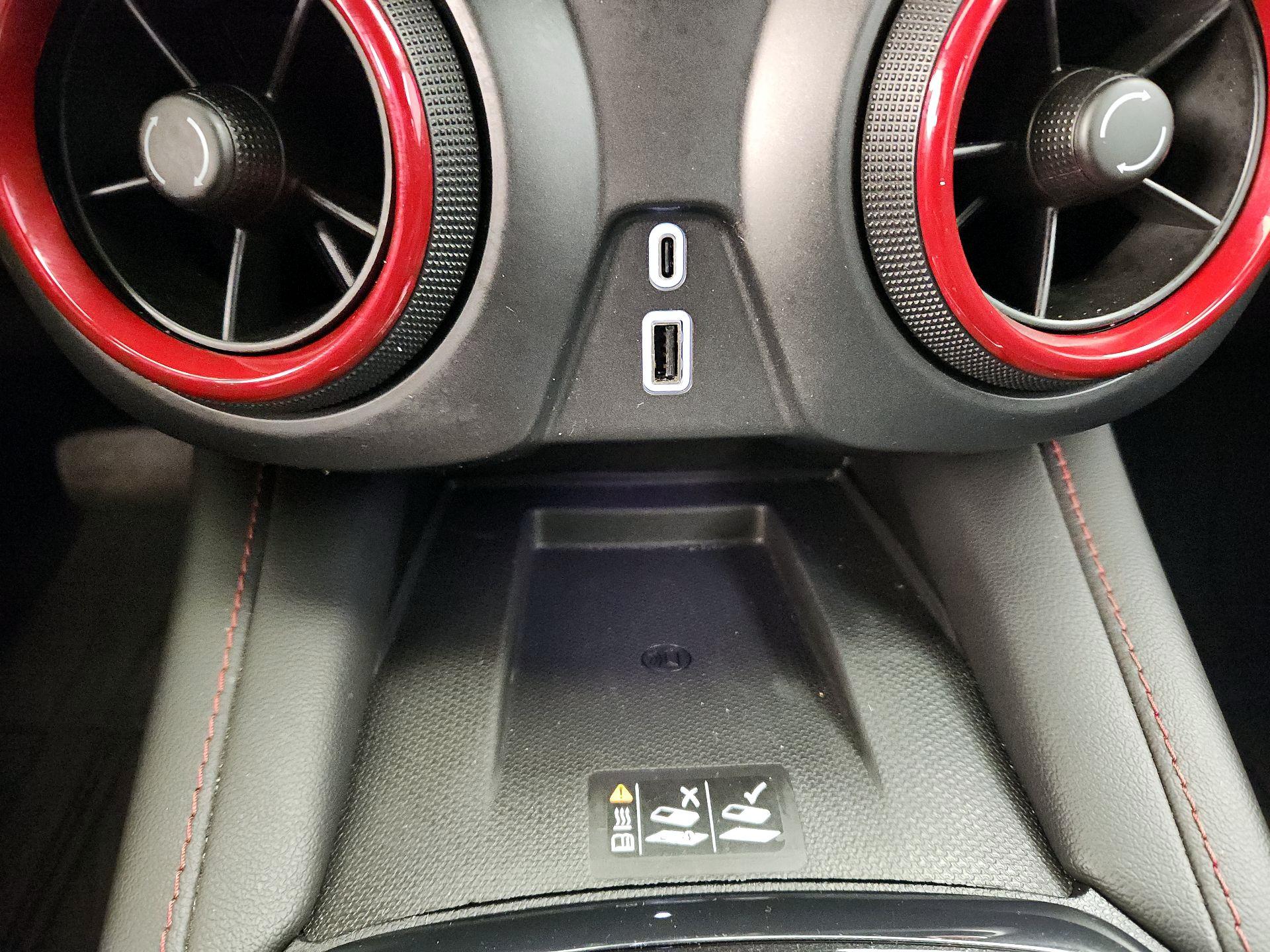 Thumbnail: 2023 Chevrolet Blazer - 19