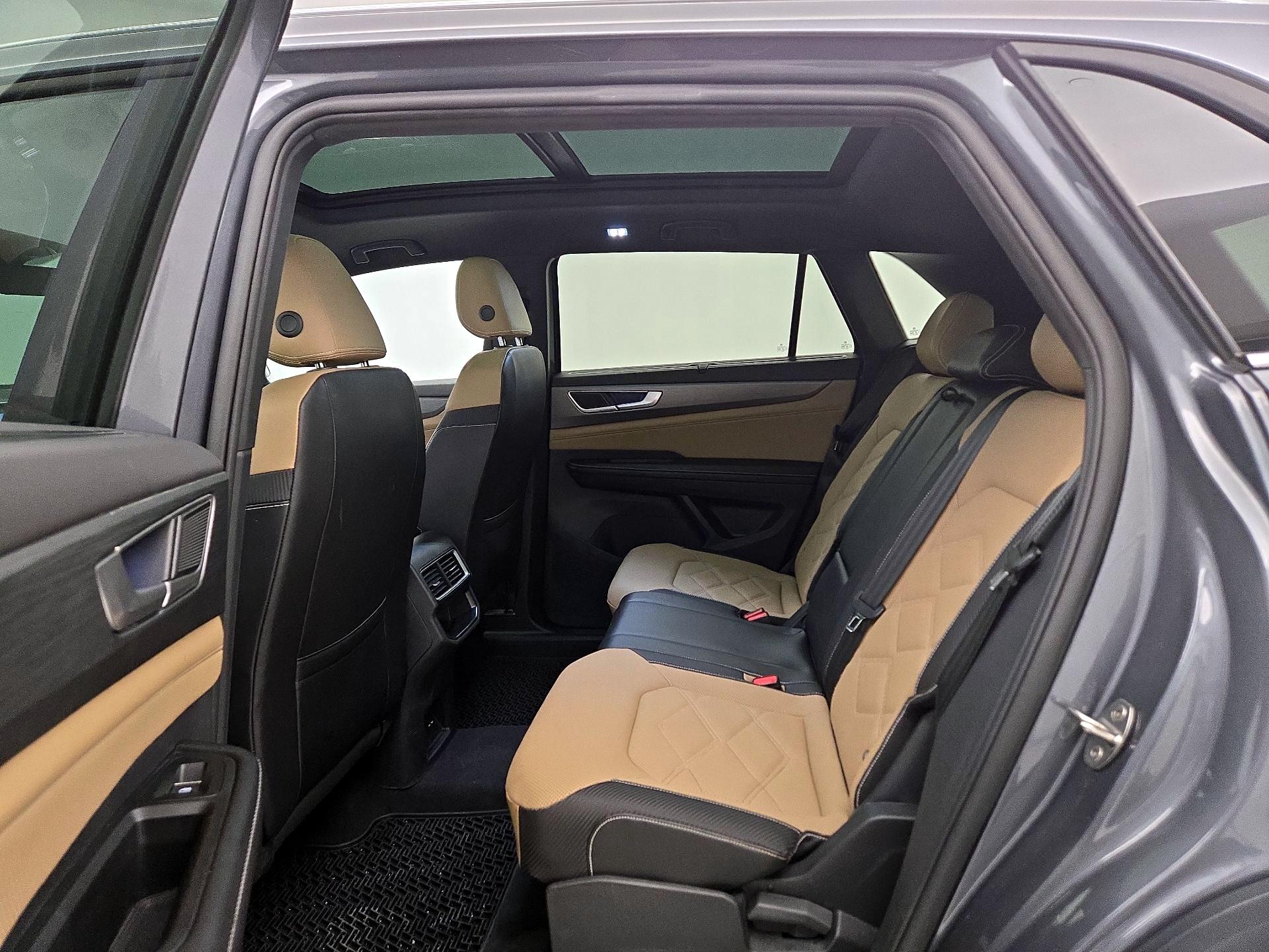 Thumbnail: 2024 Volkswagen Atlas - 20