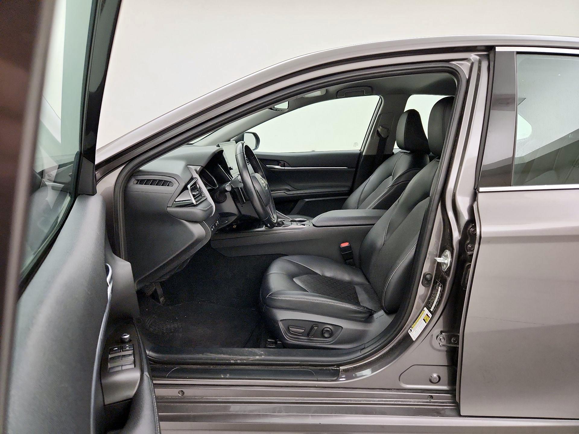 Thumbnail: 2023 Toyota Camry - 11