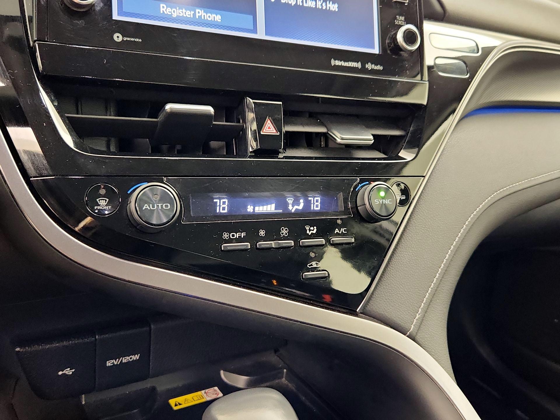 Thumbnail: 2023 Toyota Camry - 16