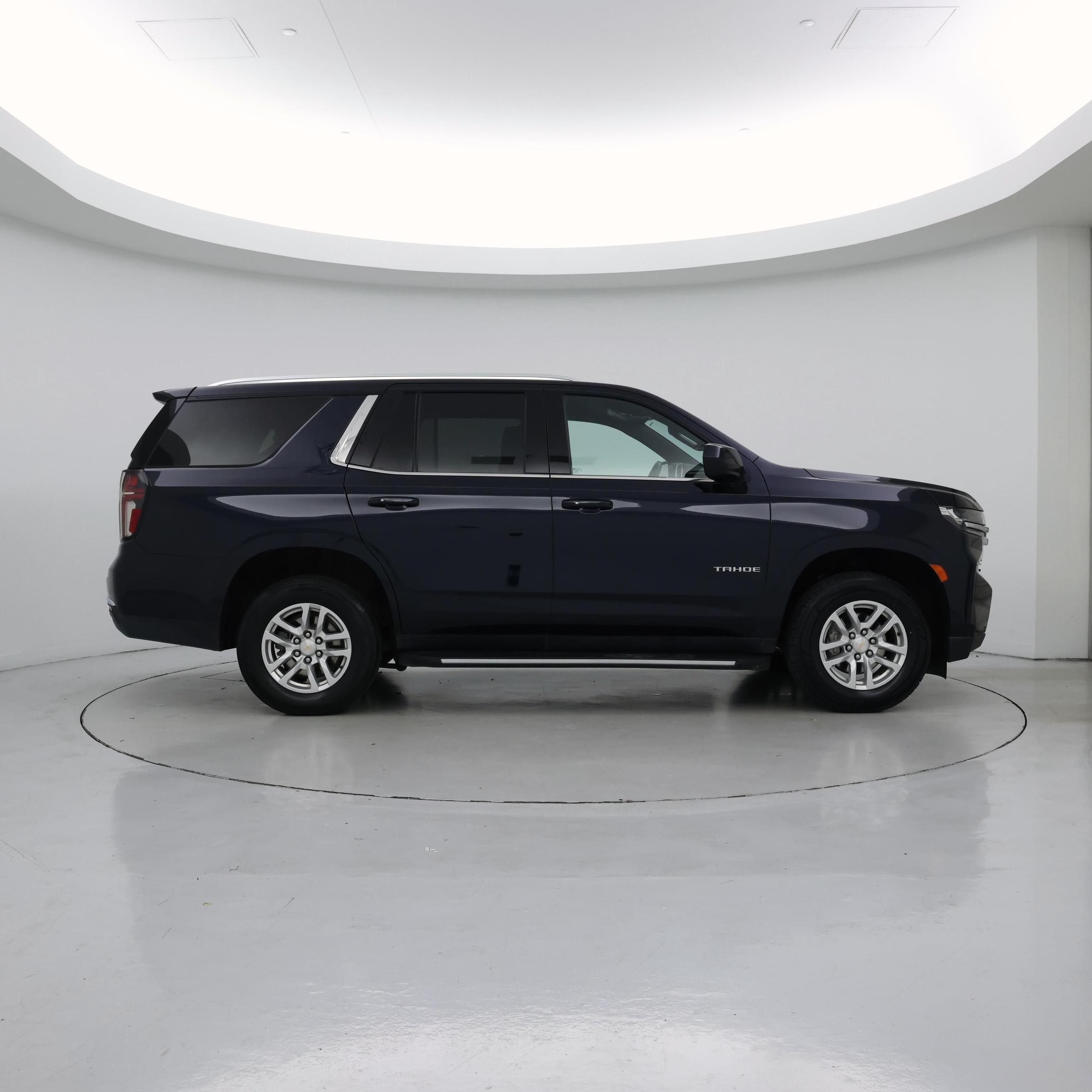 Thumbnail: 2024 Chevrolet Tahoe - 7