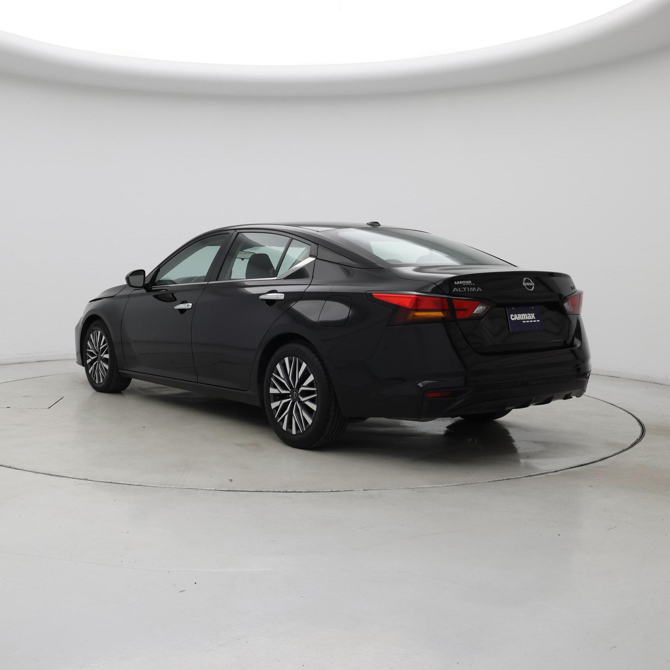 Thumbnail: 2023 Nissan Altima - 2