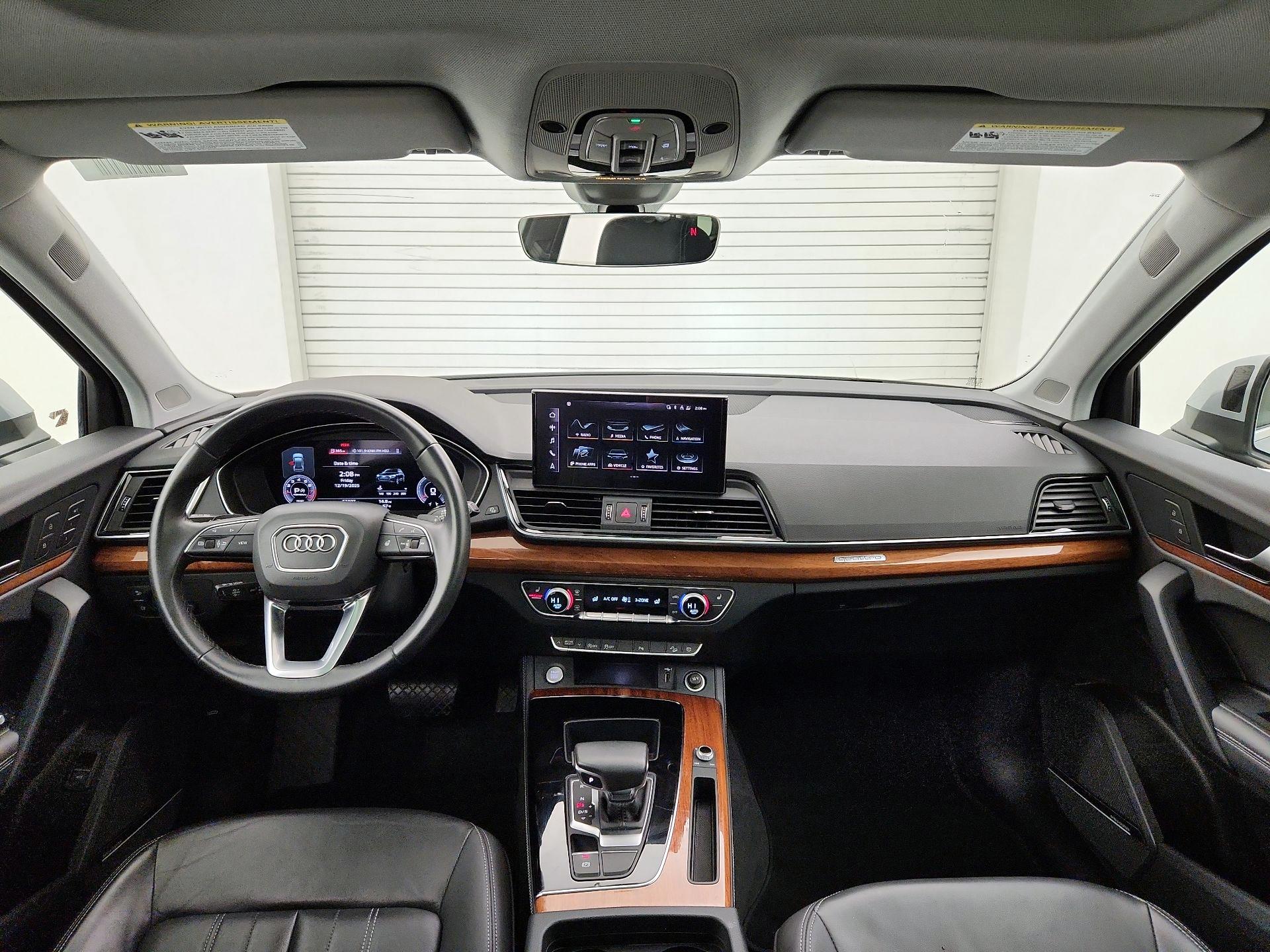 Thumbnail: 2023 Audi Q5 - 9