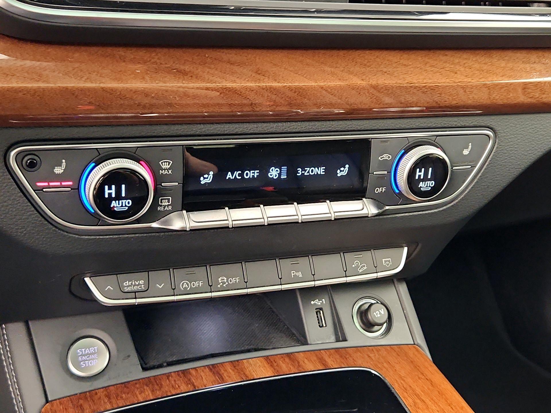 Thumbnail: 2023 Audi Q5 - 16