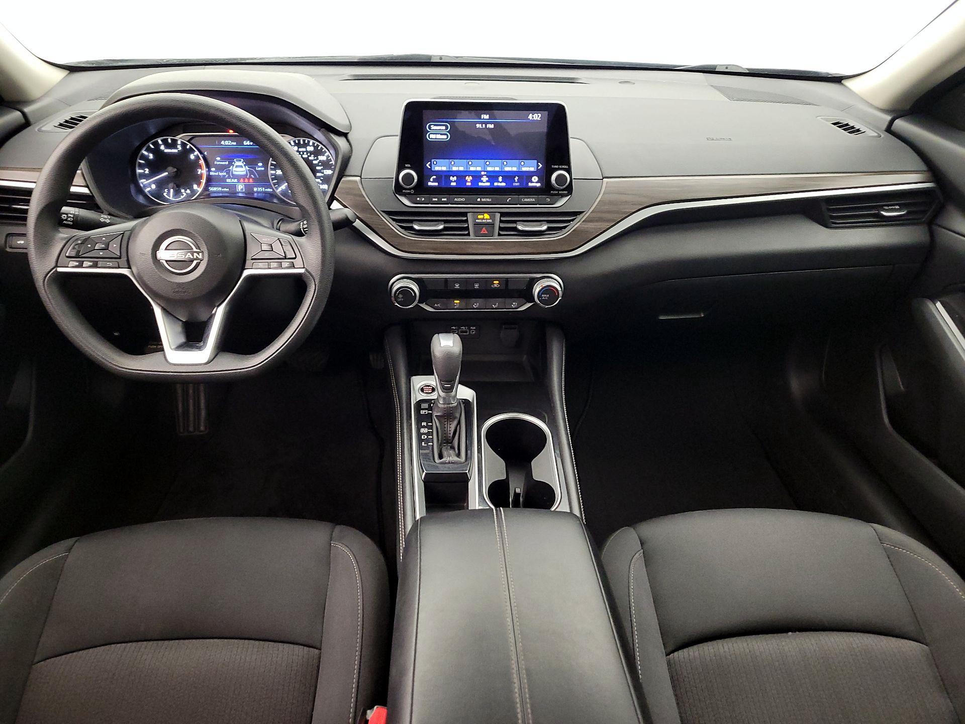 Thumbnail: 2023 Nissan Altima - 9