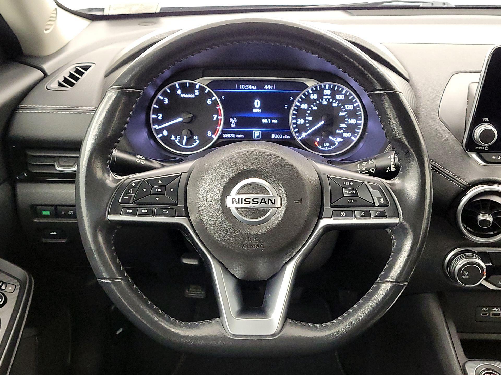 Thumbnail: 2022 Nissan Sentra - 10