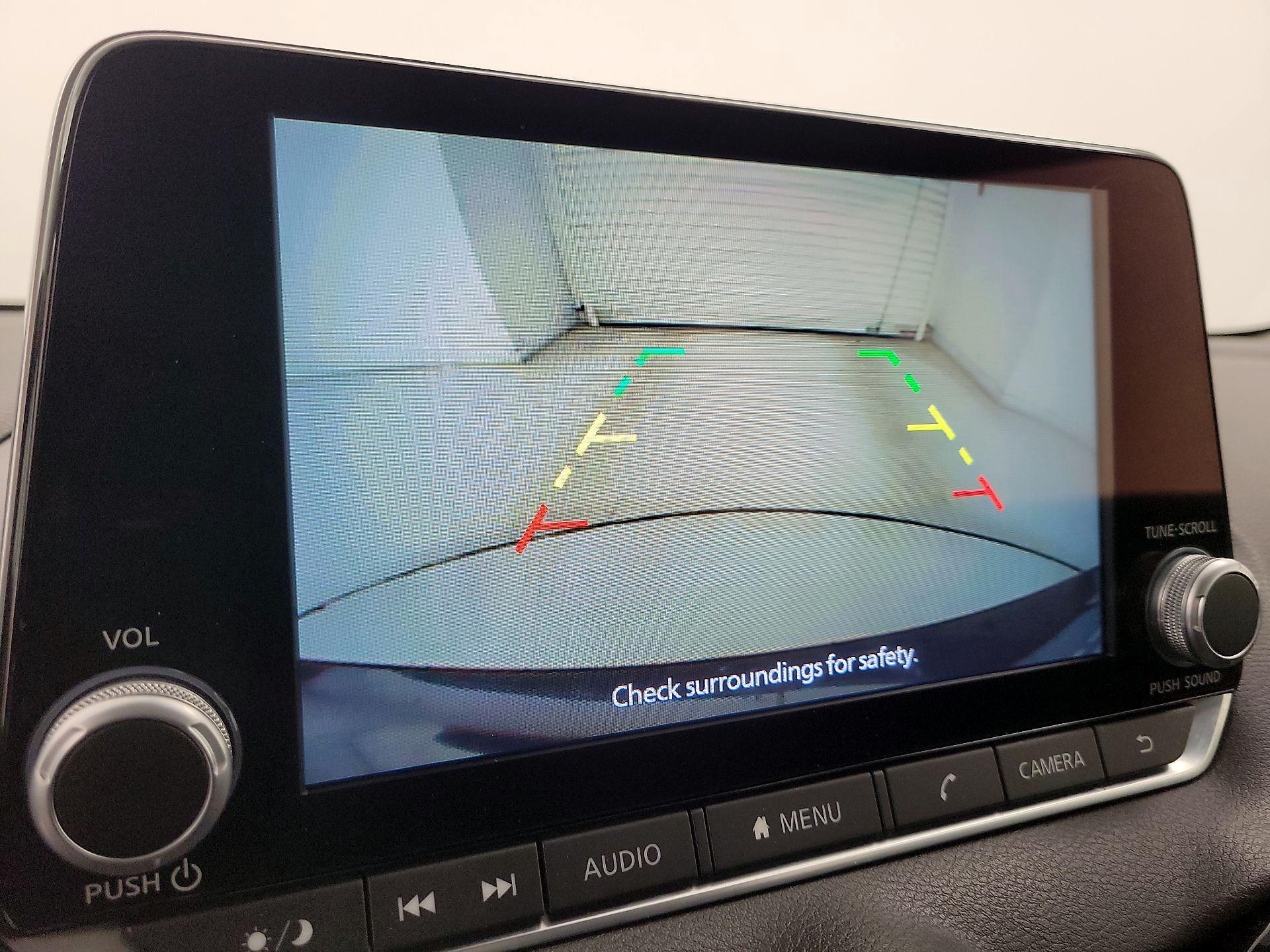 Thumbnail: 2022 Nissan Sentra - 14