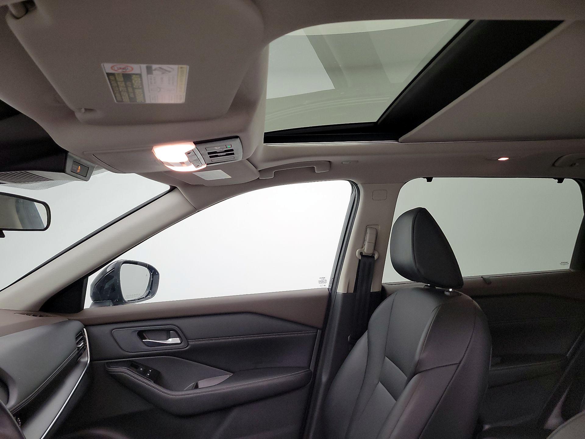 Thumbnail: 2023 Nissan Rogue - 19