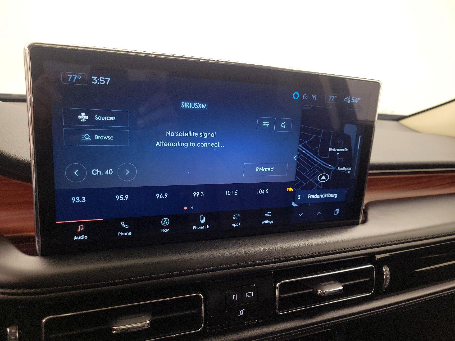 Thumbnail: 2021 Lincoln Nautilus - 16