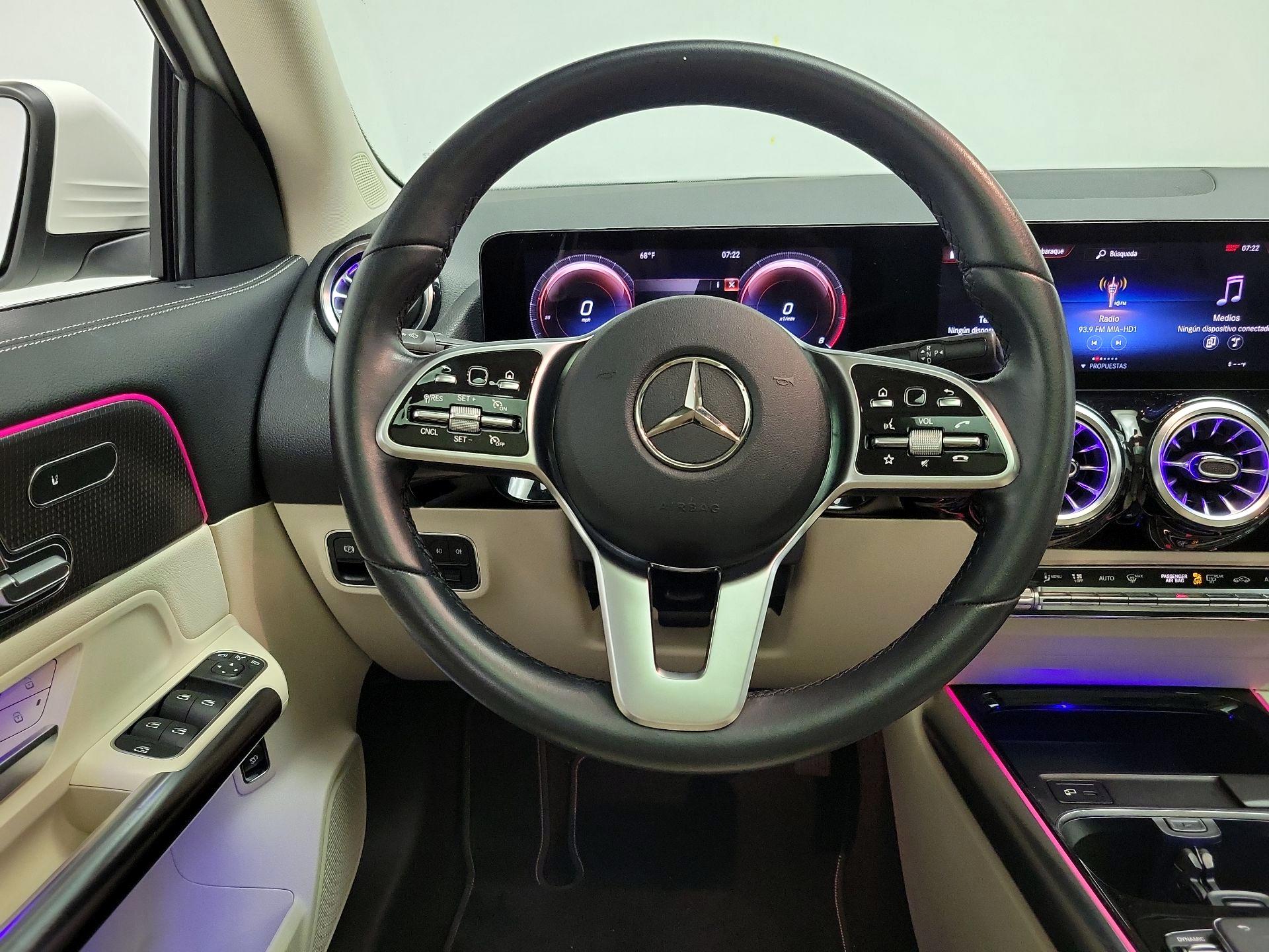 Thumbnail: 2022 Mercedes-Benz GLA - 10