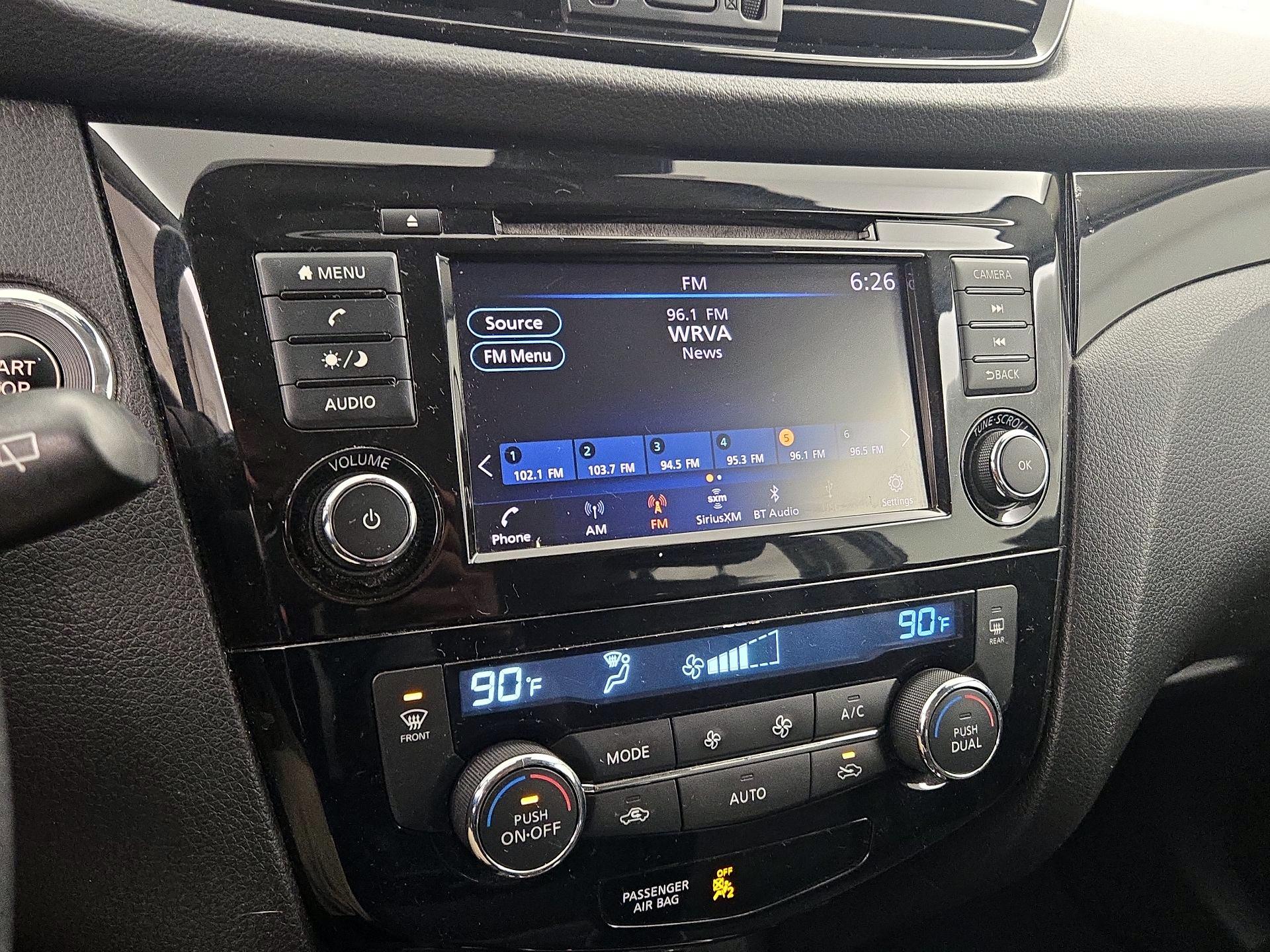 Thumbnail: 2019 Nissan Rogue Sport - 15