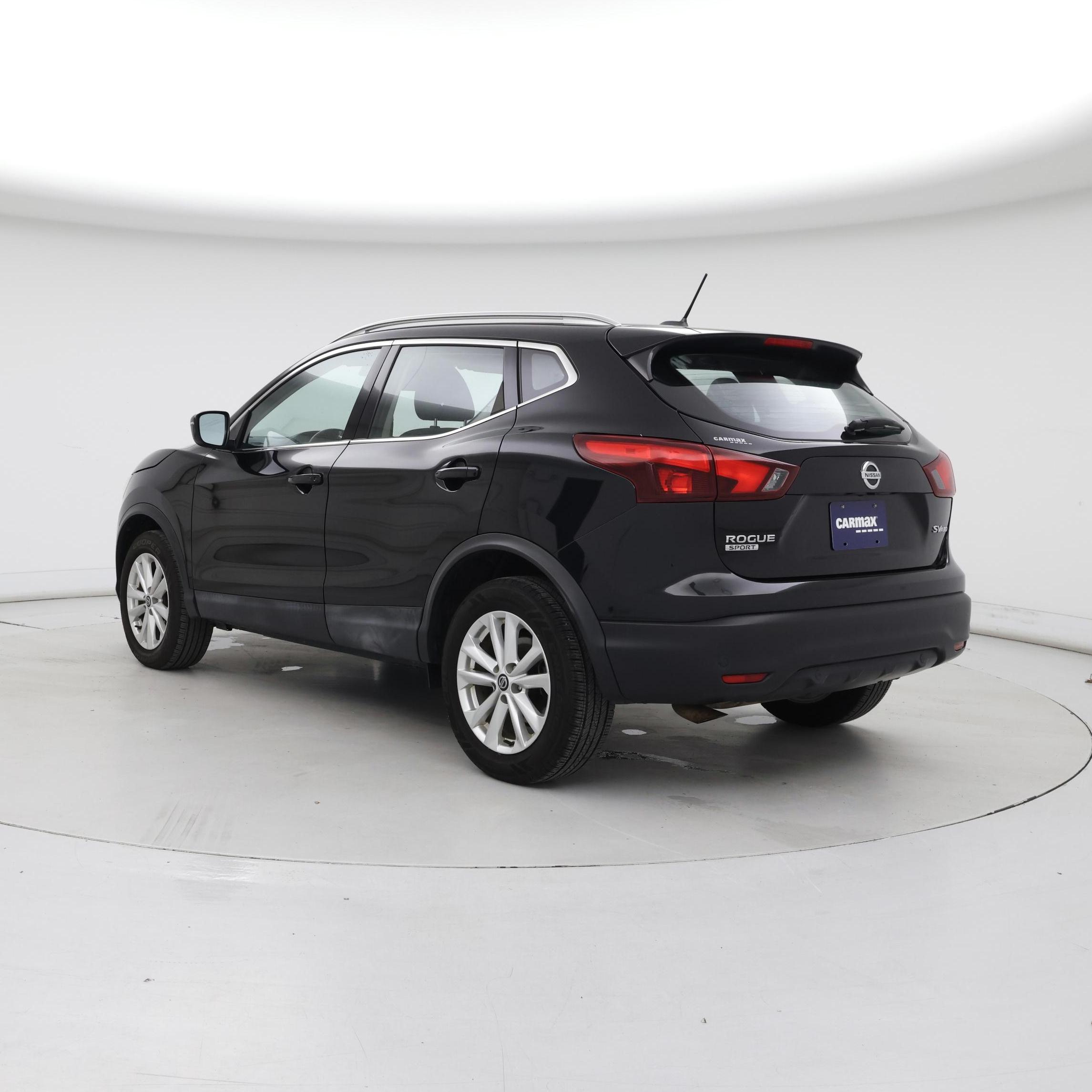 Thumbnail: 2019 Nissan Rogue Sport - 2