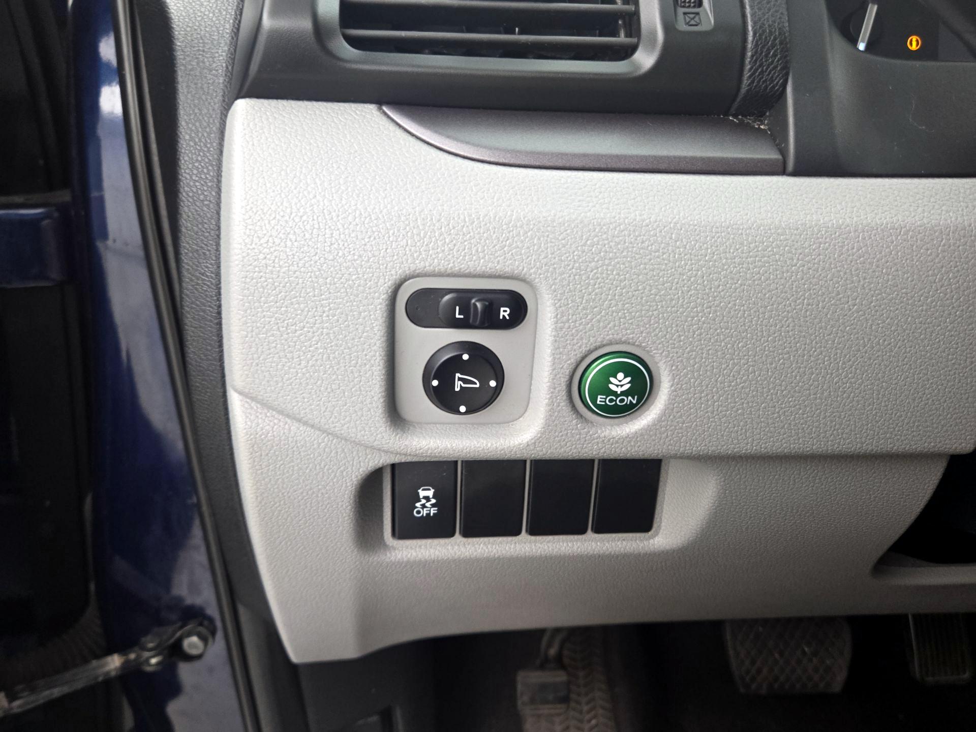 Thumbnail: 2018 Honda Pilot - 13