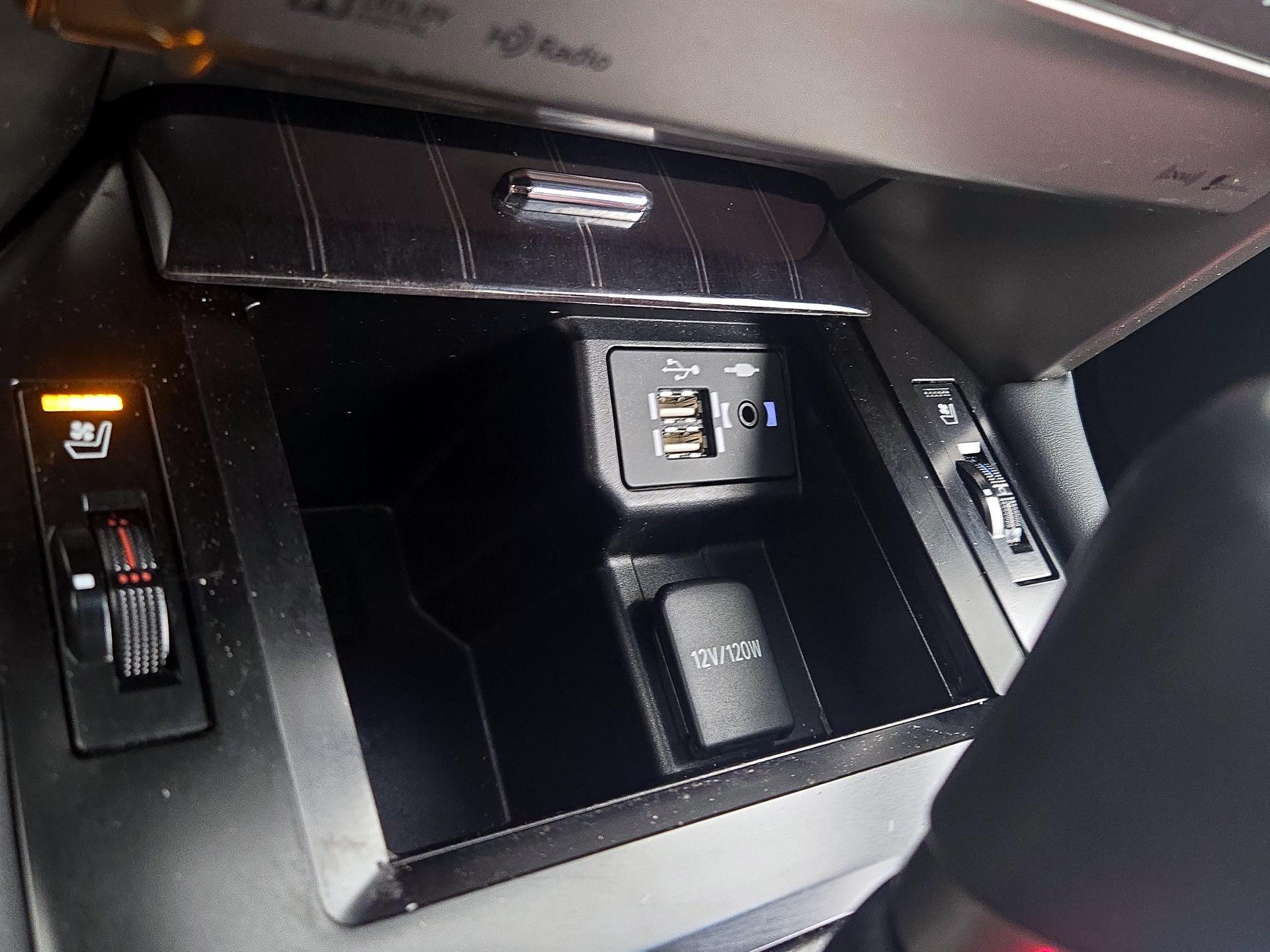 Thumbnail: 2021 Lexus GX - 19