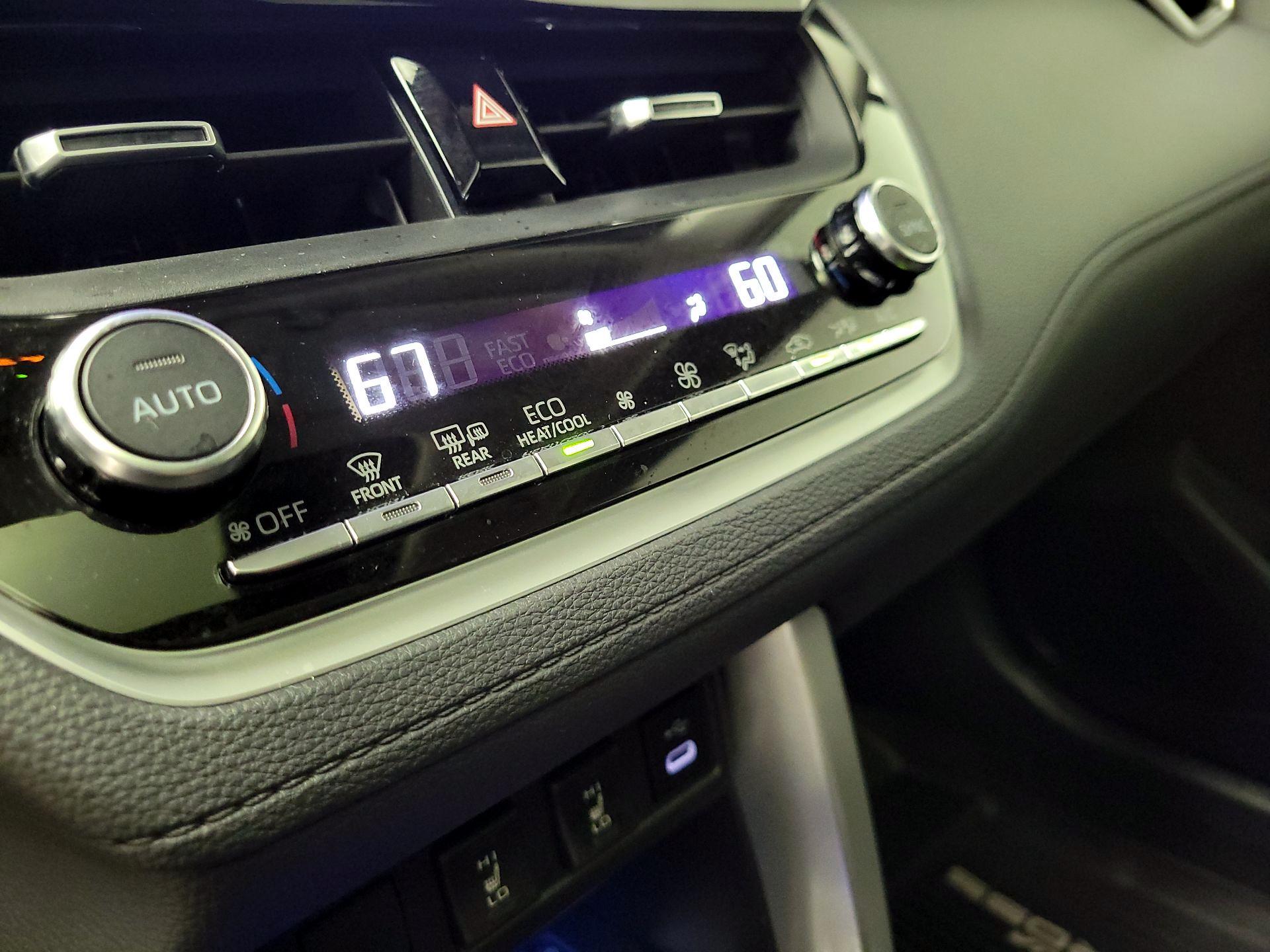 Thumbnail: 2023 Toyota Corolla Cross - 14