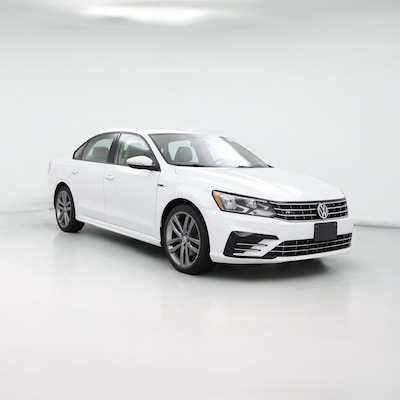 2018 Volkswagen Passat R-Line