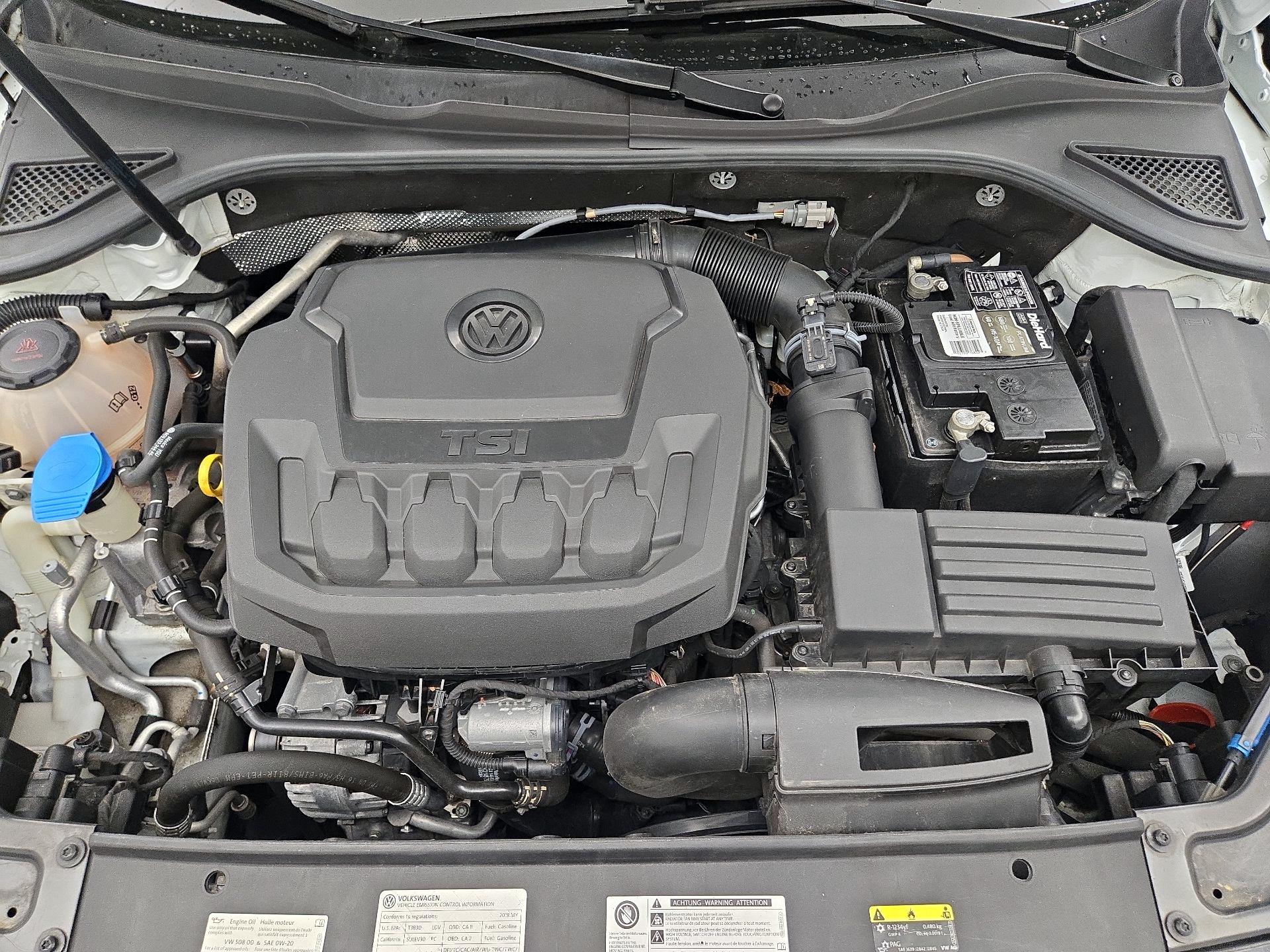 Thumbnail: 2018 Volkswagen Passat - 20