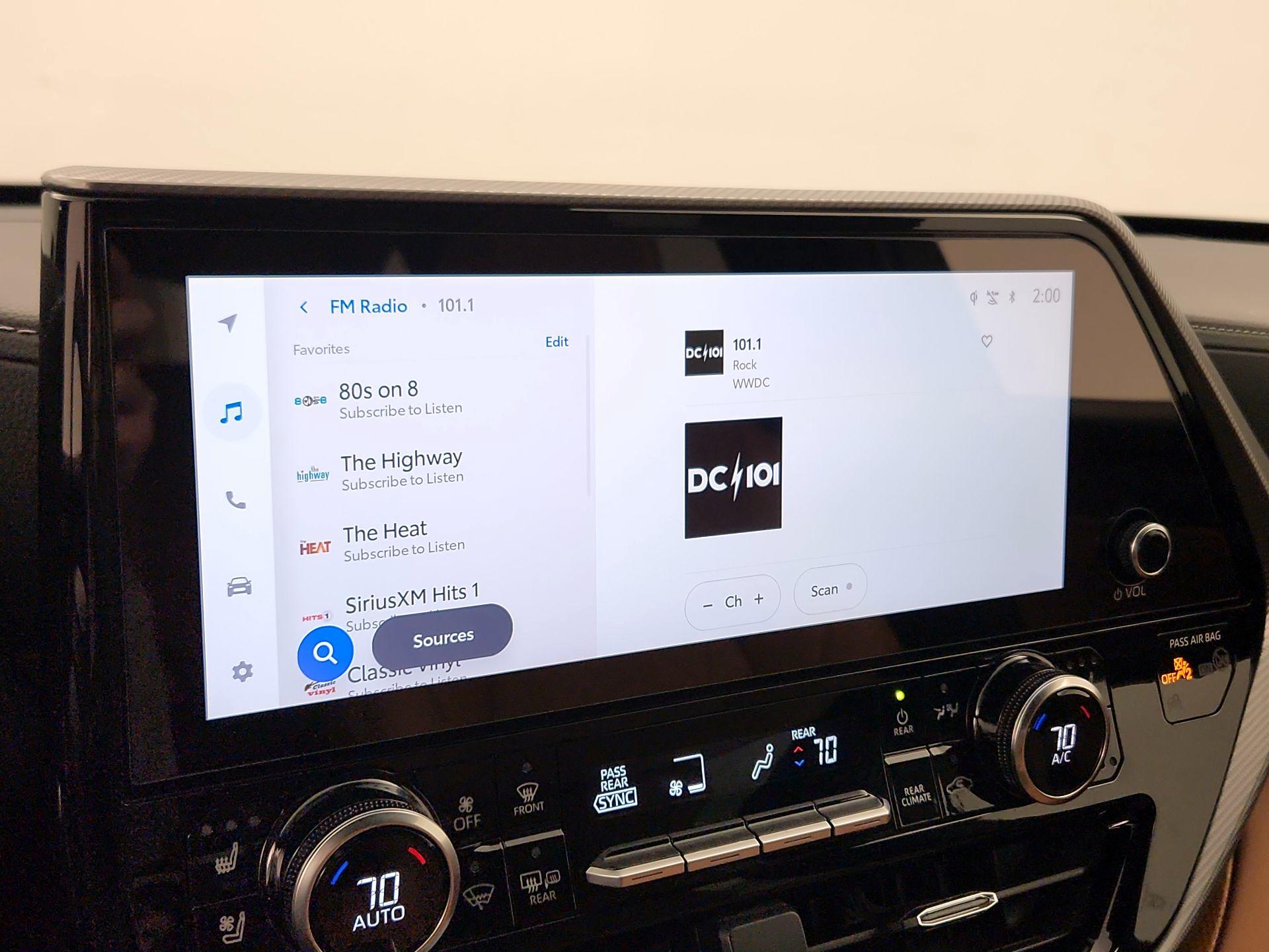 Thumbnail: 2024 Toyota Highlander - 15