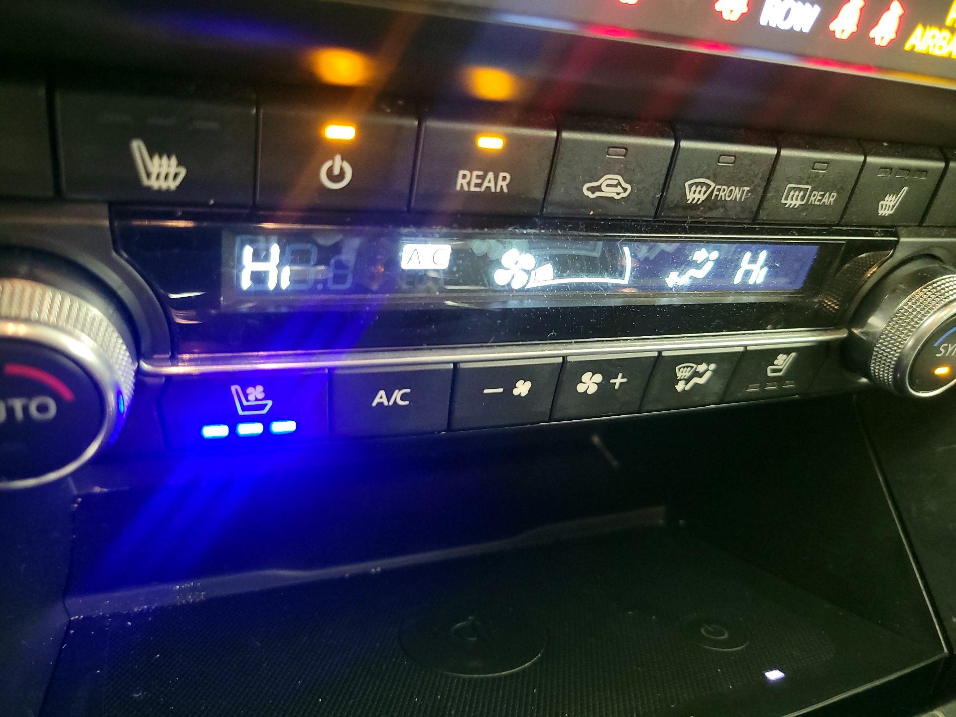 Thumbnail: 2023 Mazda CX-9 - 16