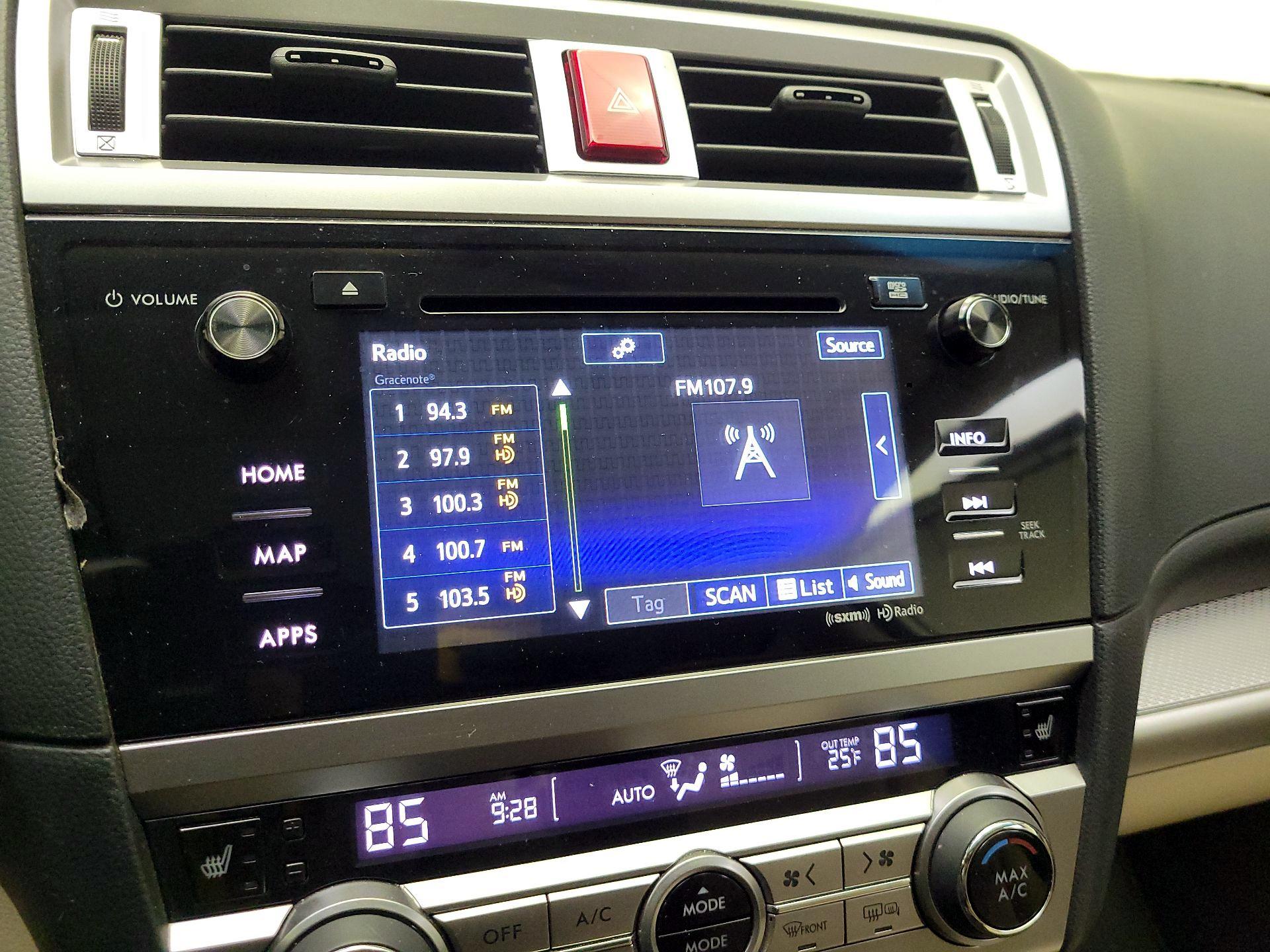 Thumbnail: 2015 Subaru Outback - 16