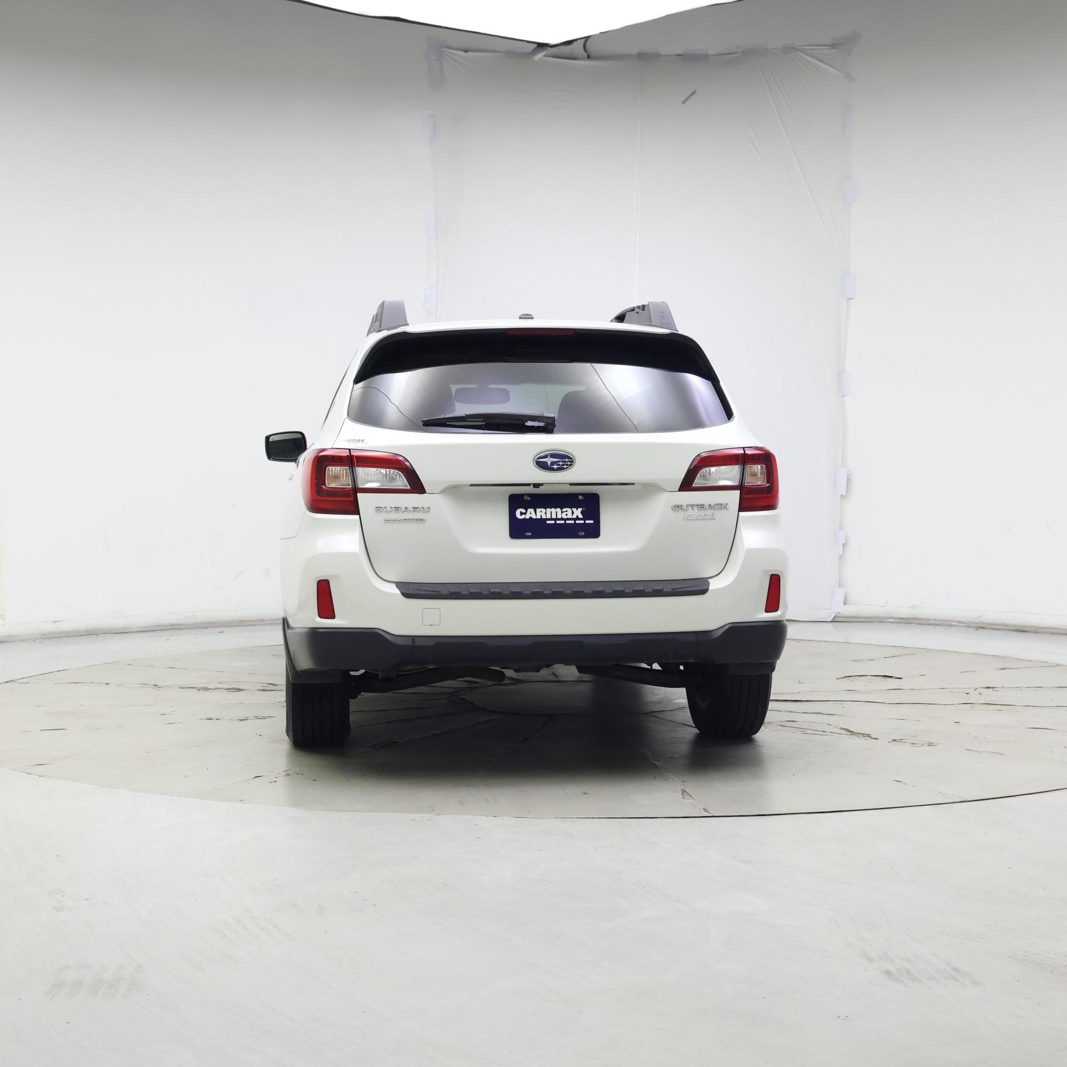 Thumbnail: 2015 Subaru Outback - 6