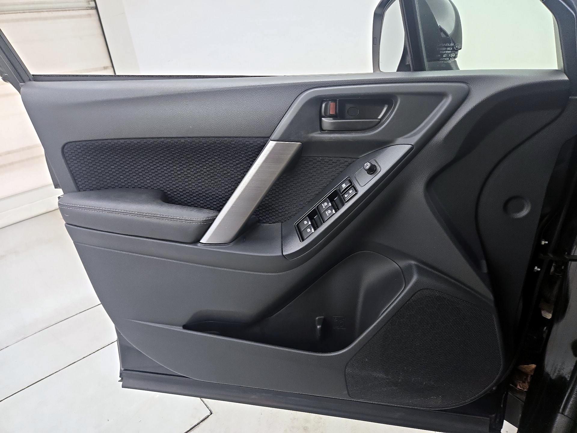 Thumbnail: 2018 Subaru Forester - 12