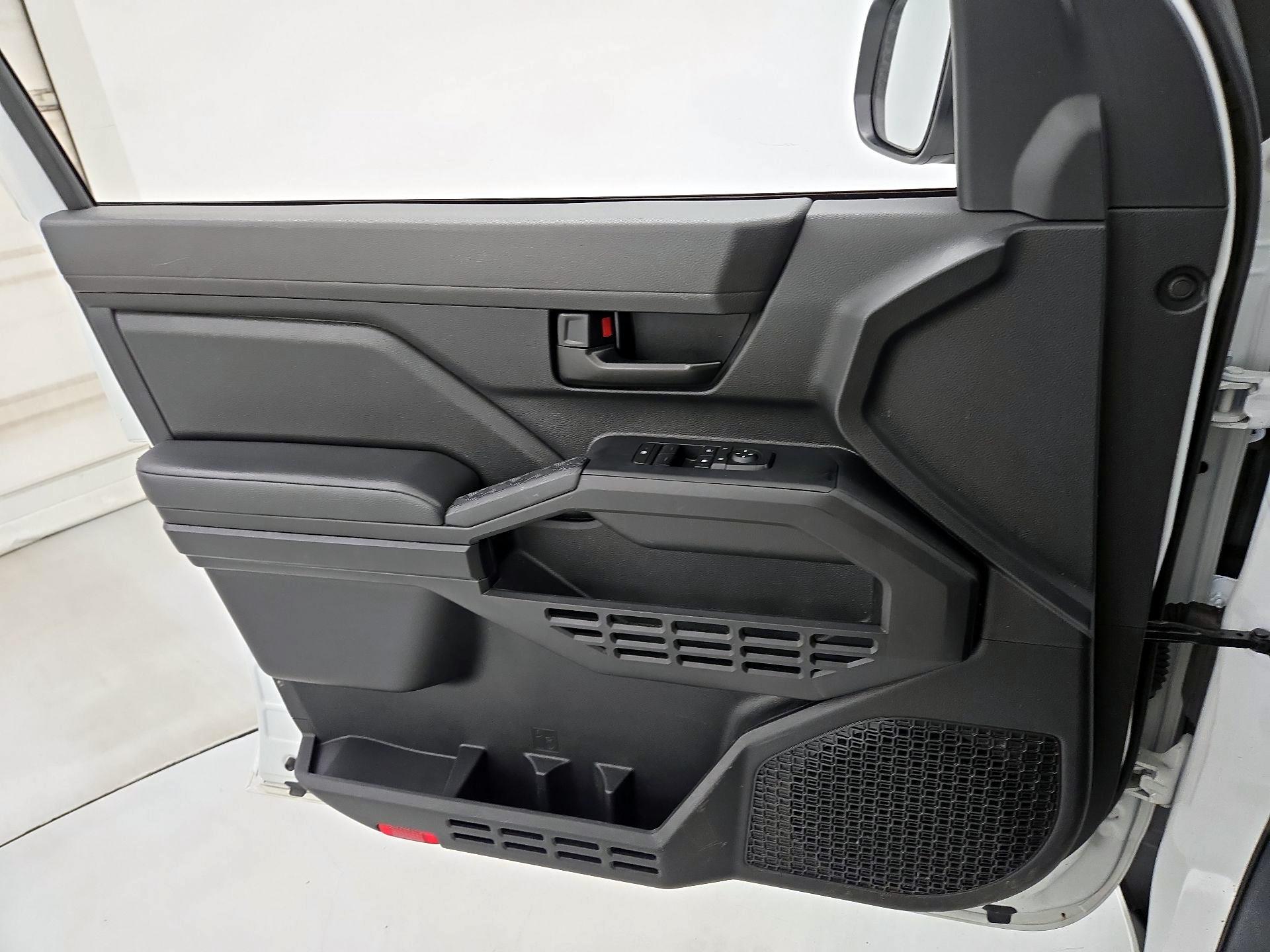 Thumbnail: 2024 Toyota Tacoma - 12