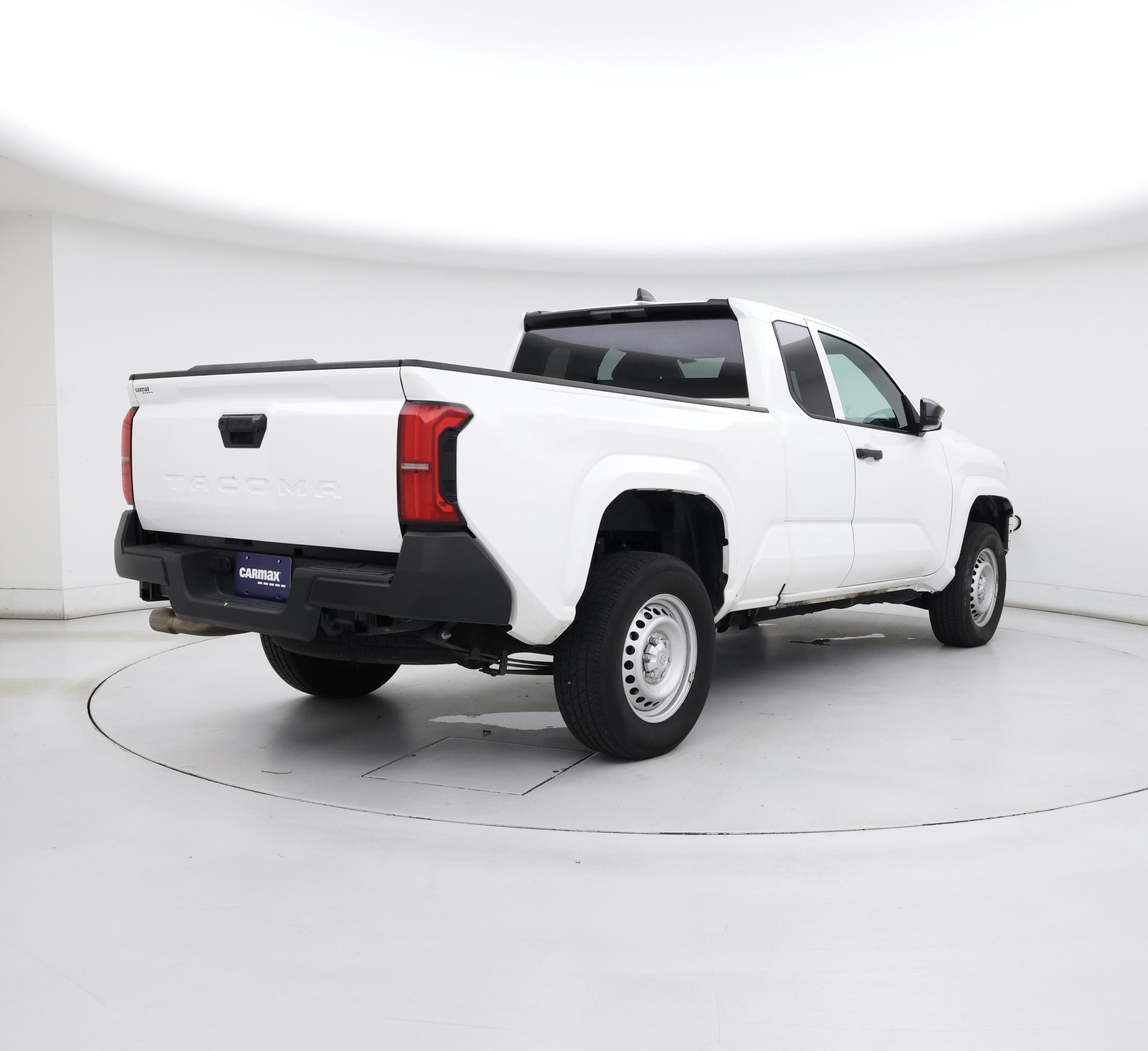 Thumbnail: 2024 Toyota Tacoma - 8