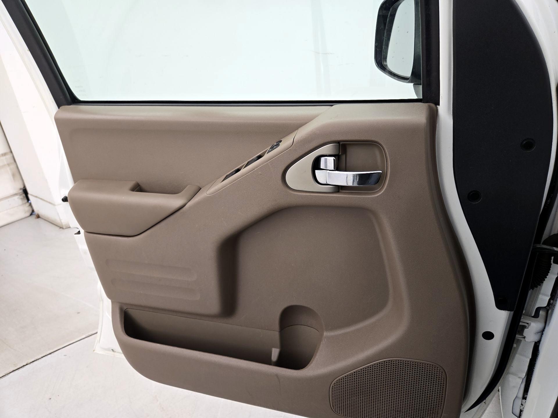 Thumbnail: 2019 Nissan Frontier - 12