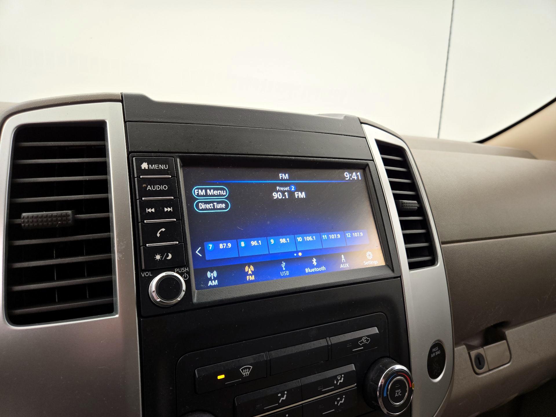 Thumbnail: 2019 Nissan Frontier - 15