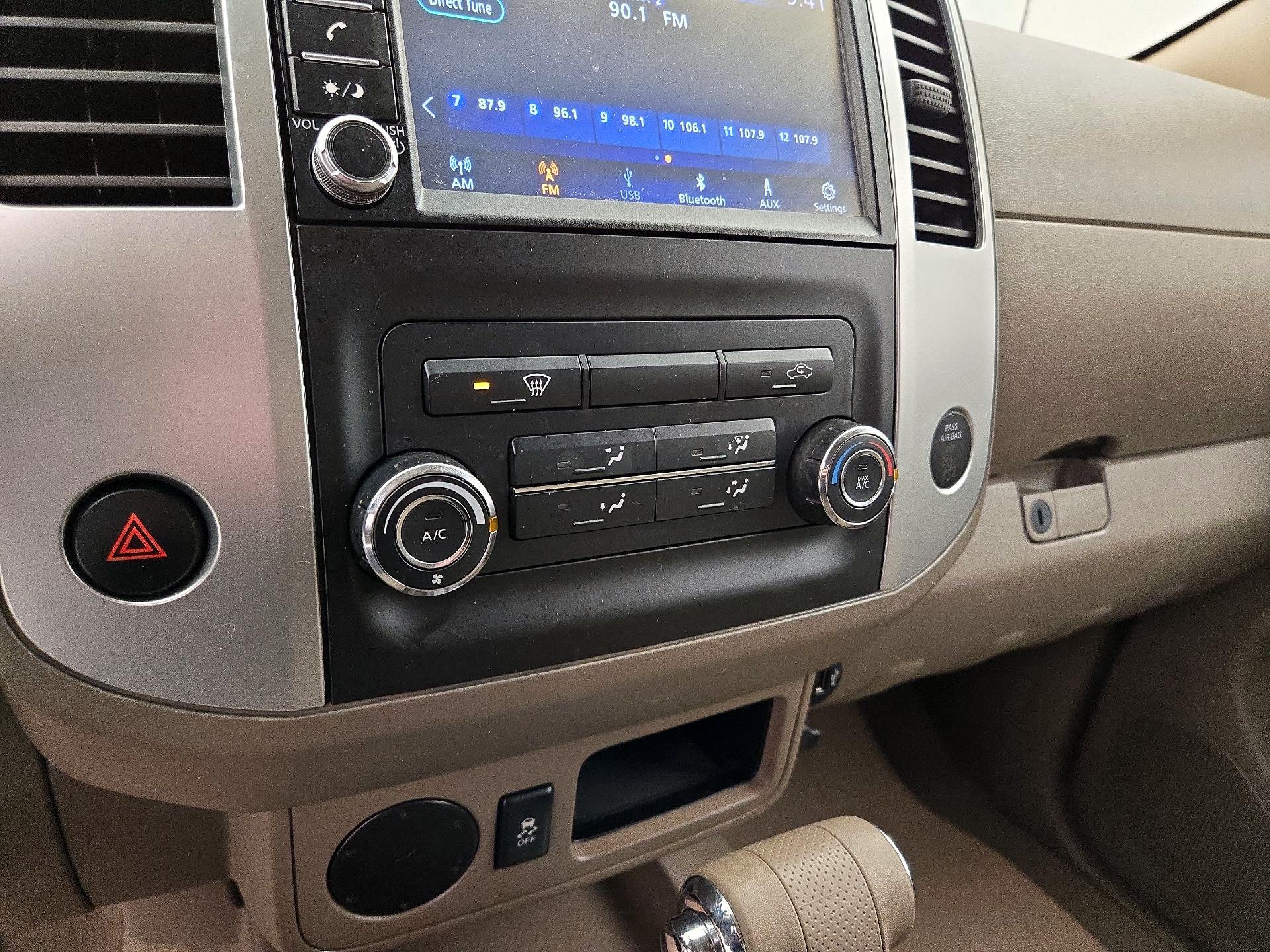 Thumbnail: 2019 Nissan Frontier - 16