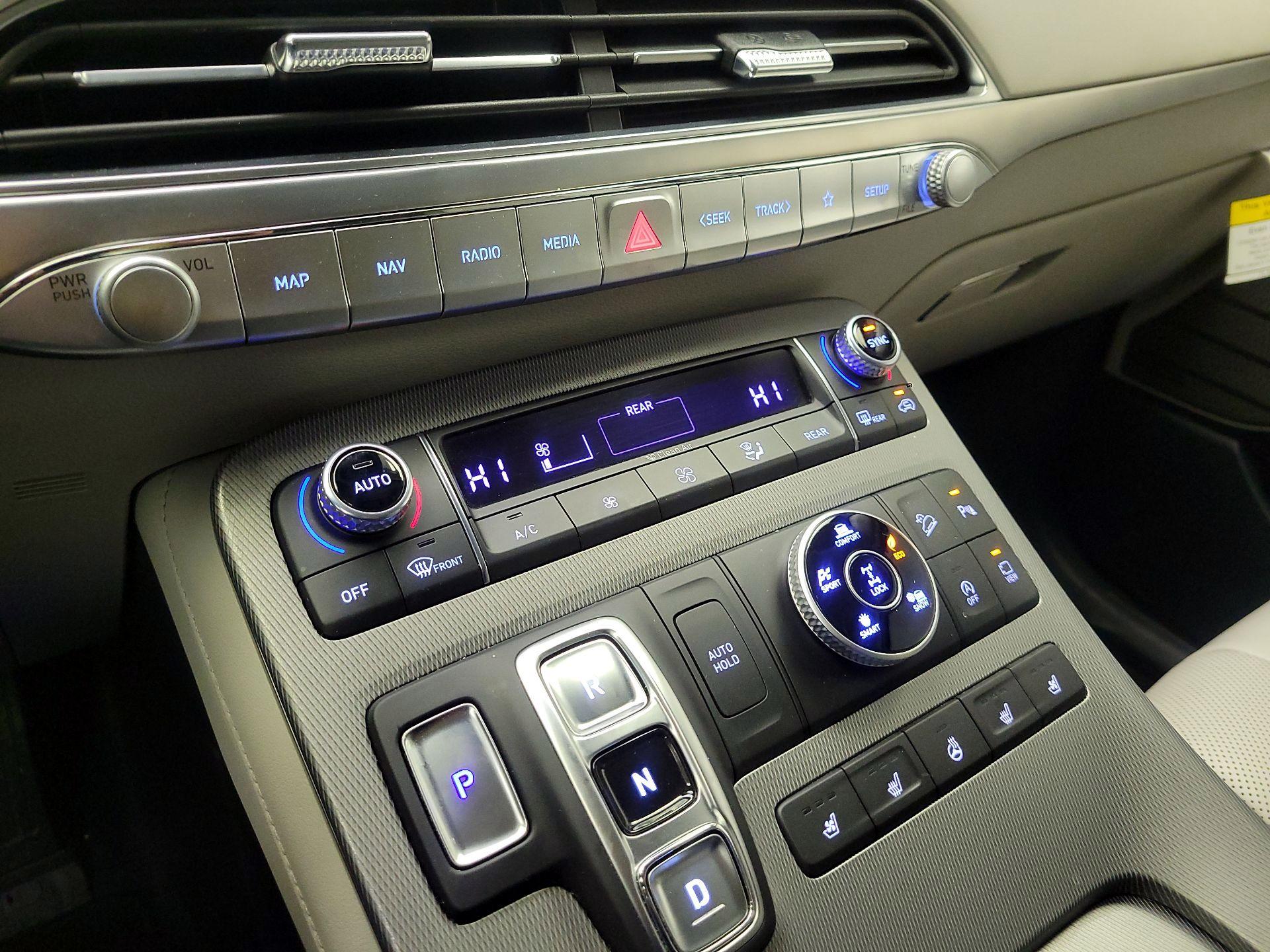 Thumbnail: 2021 Hyundai Palisade - 15