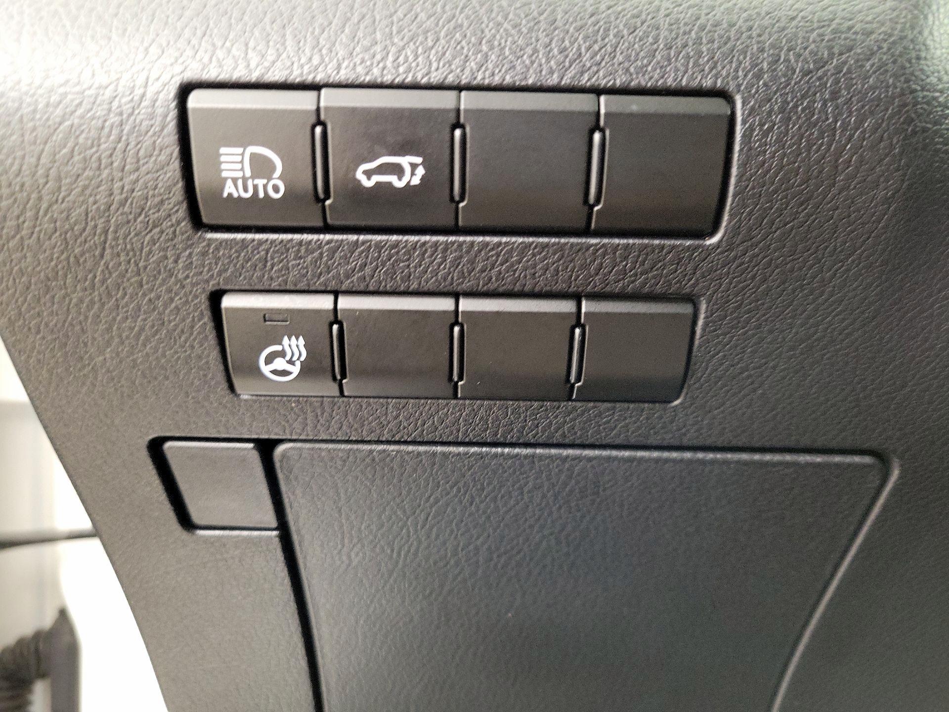 Thumbnail: 2021 Lexus RX - 13