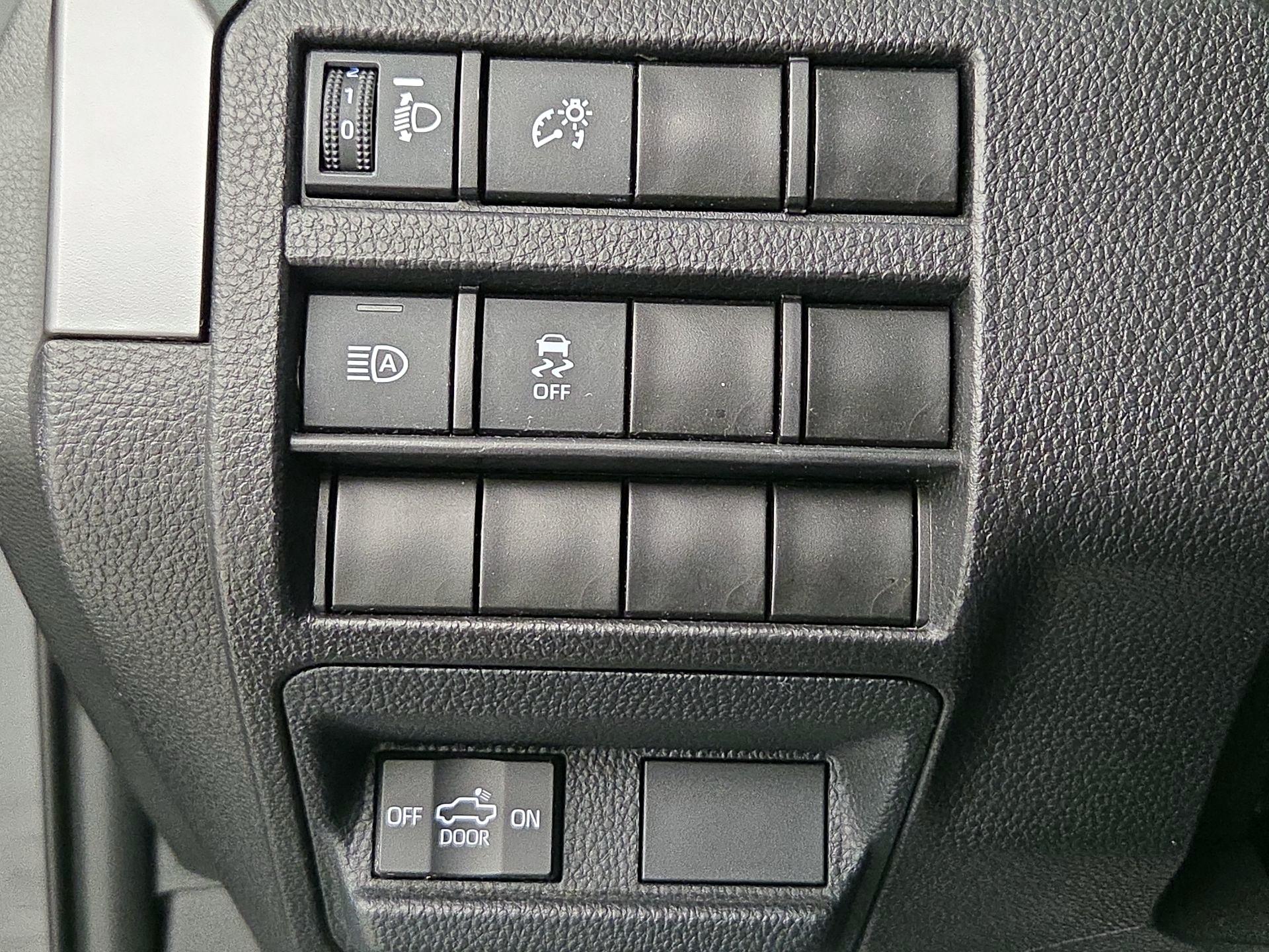 Thumbnail: 2024 Toyota Tacoma - 13