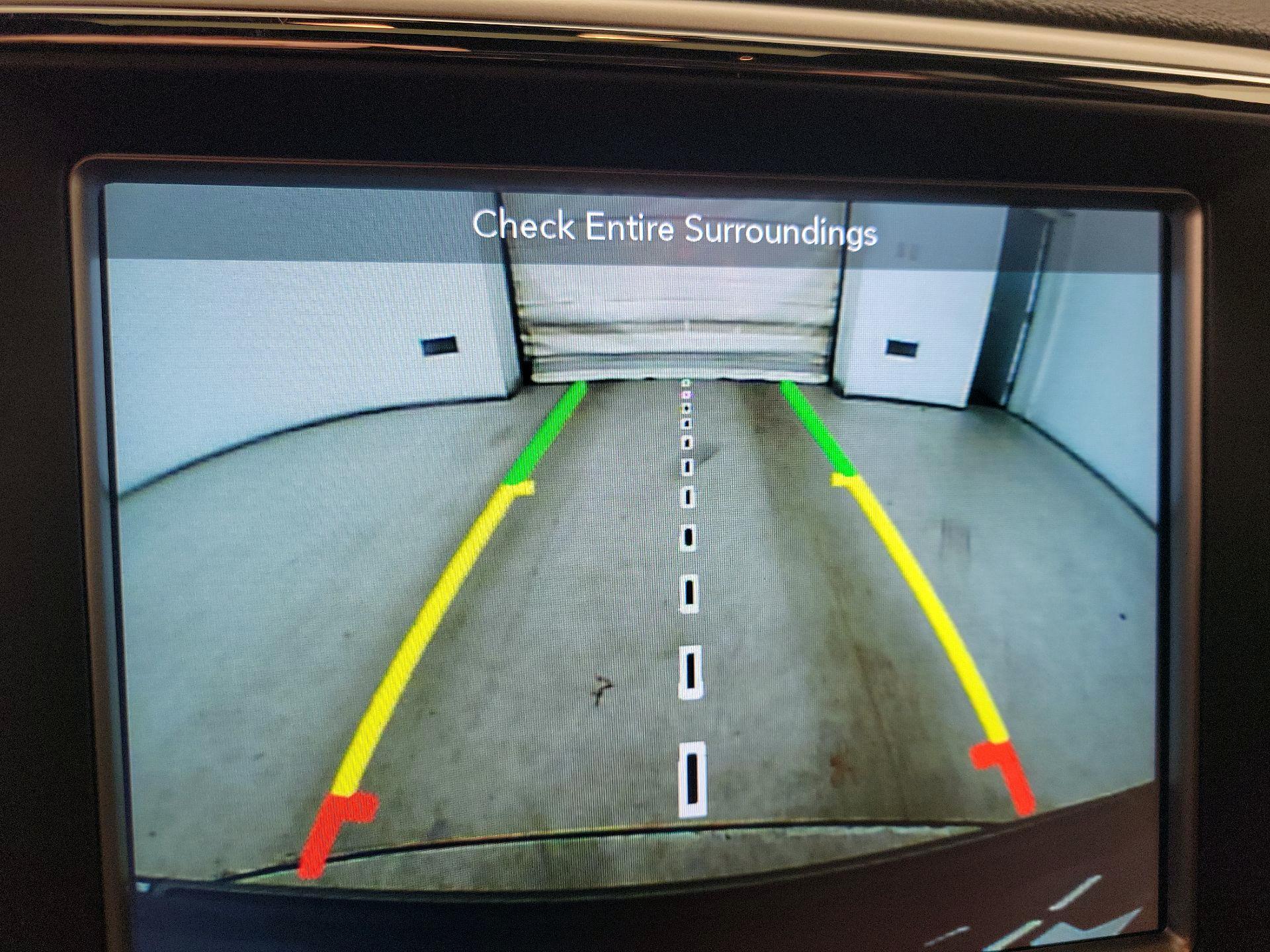 Thumbnail: 2018 Jeep Grand Cherokee - 15