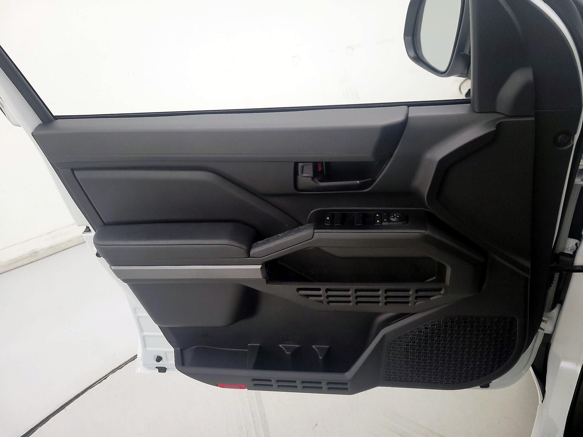 Thumbnail: 2025 Toyota Tacoma - 12