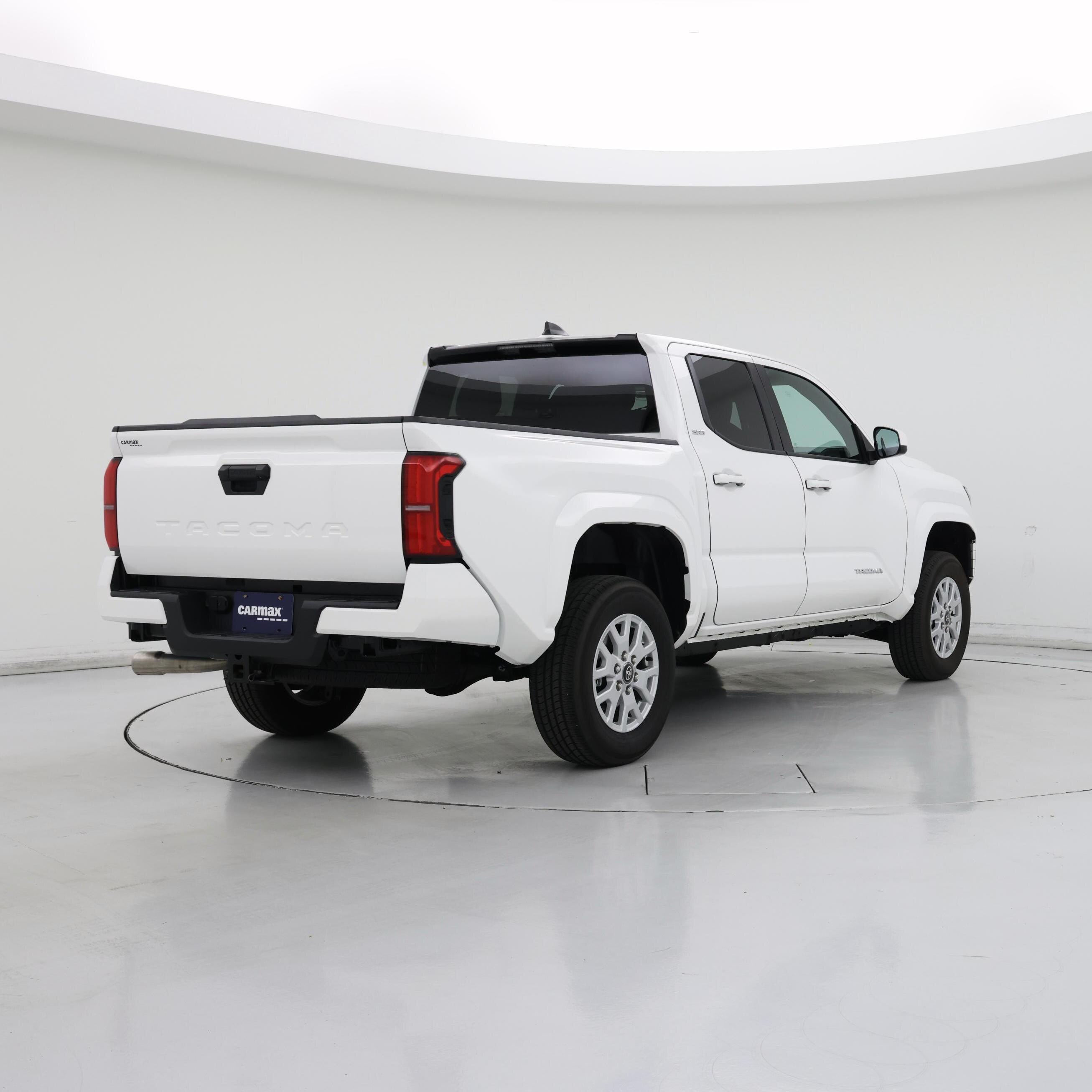 Thumbnail: 2025 Toyota Tacoma - 8