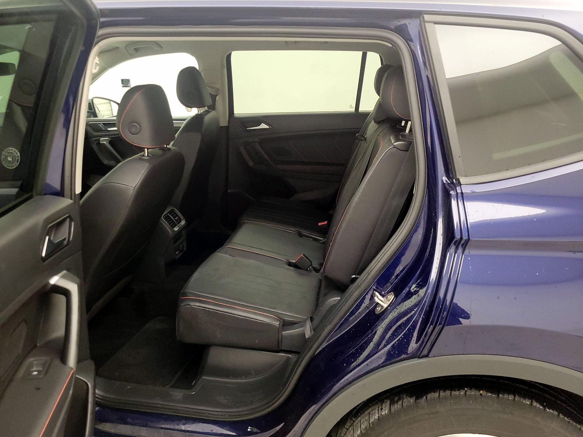 Thumbnail: 2024 Volkswagen Tiguan - 19