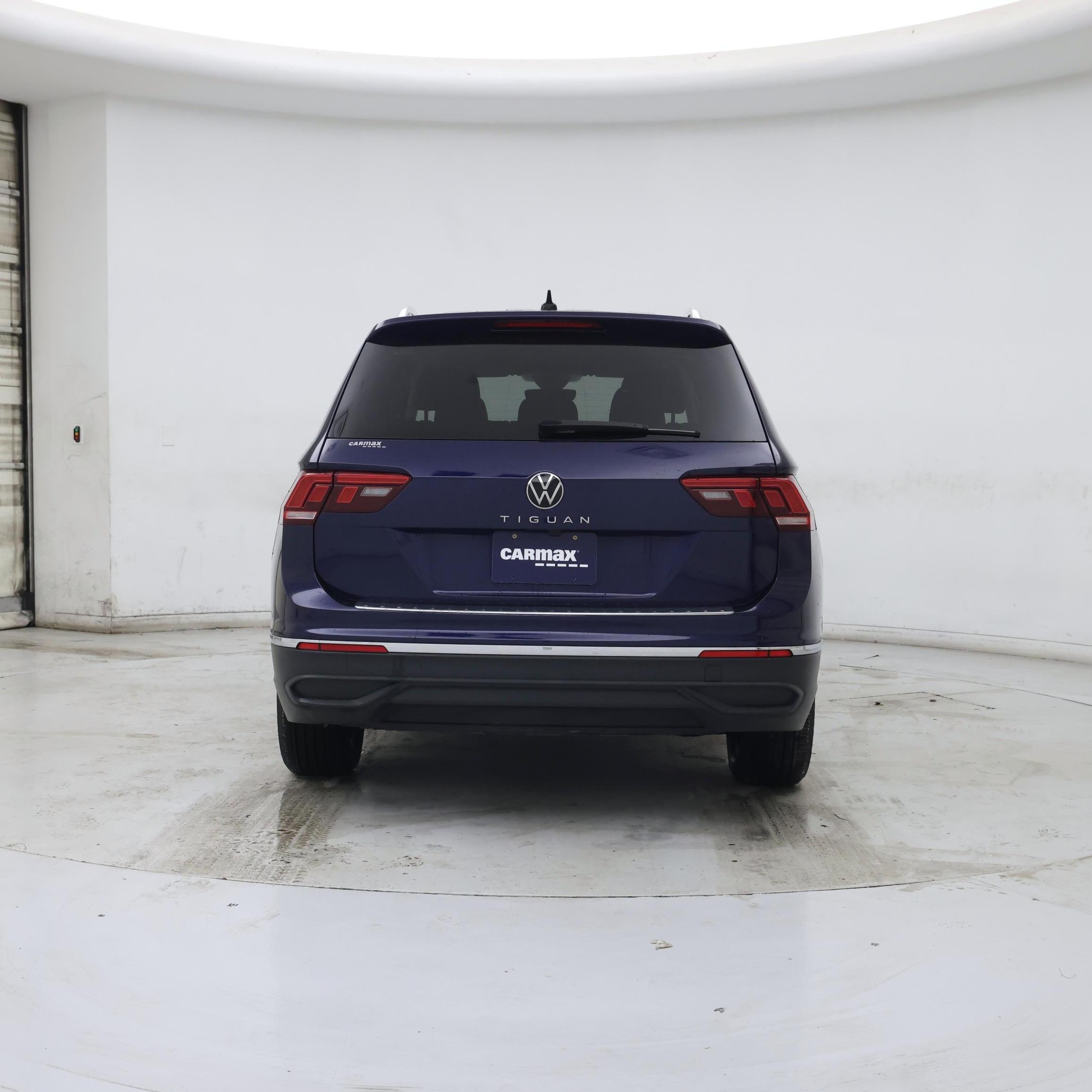 Thumbnail: 2024 Volkswagen Tiguan - 6