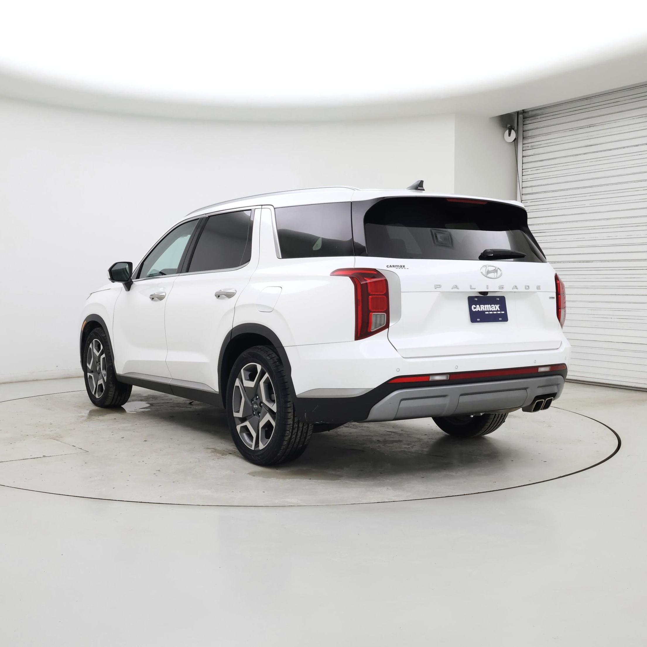 Thumbnail: 2023 Hyundai Palisade - 2