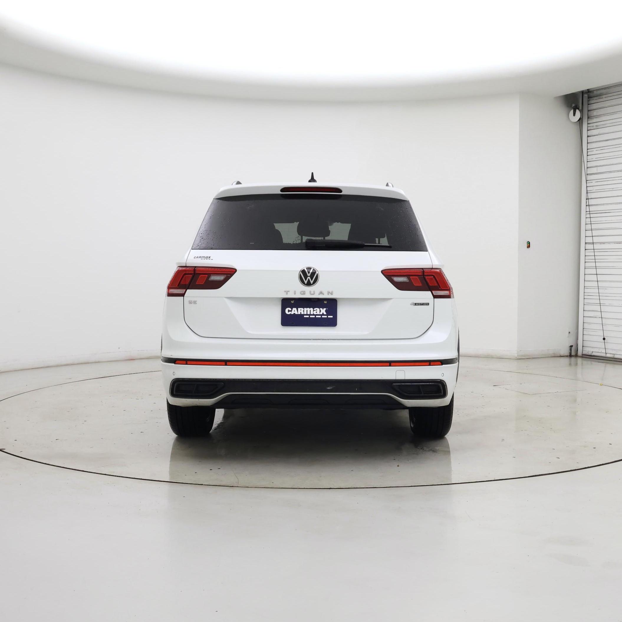 Thumbnail: 2022 Volkswagen Tiguan - 6