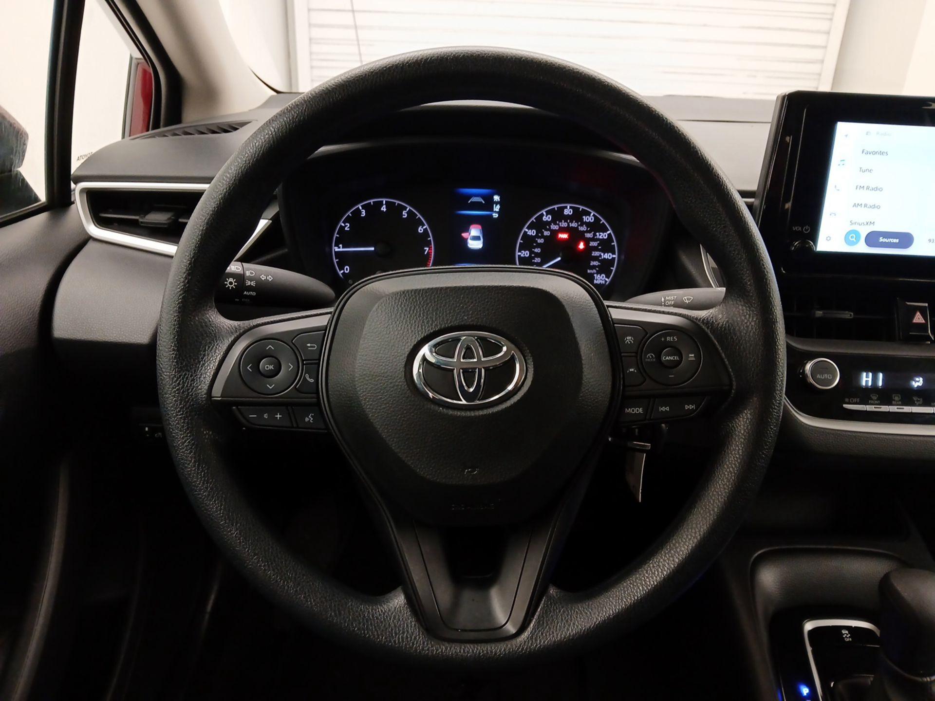 Thumbnail: 2024 Toyota Corolla - 10