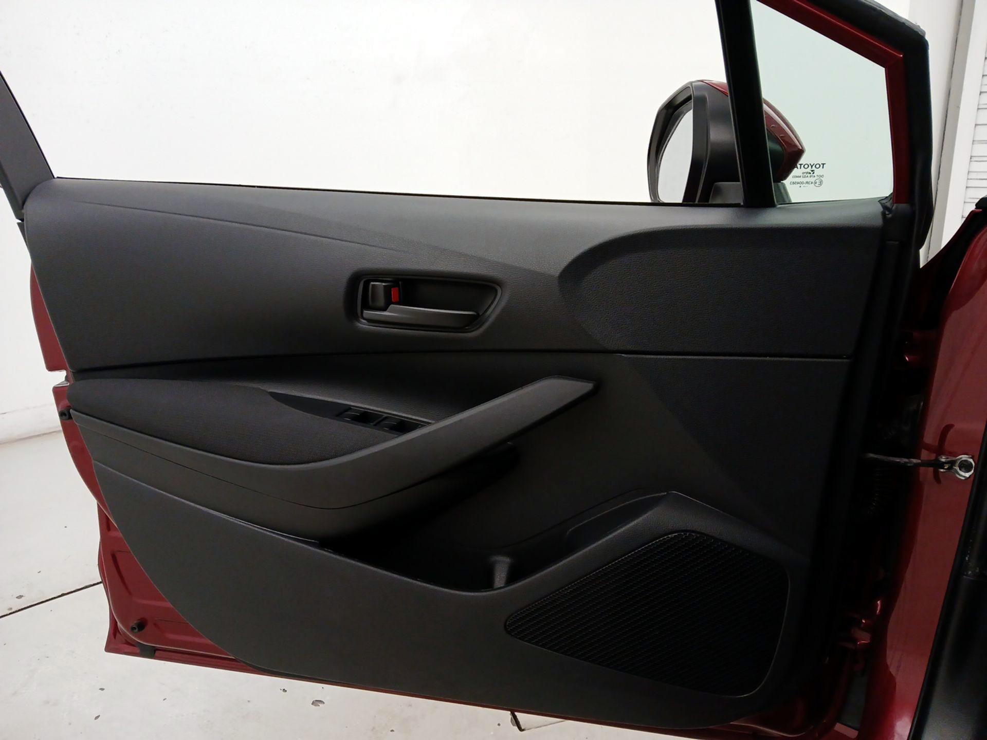 Thumbnail: 2024 Toyota Corolla - 12