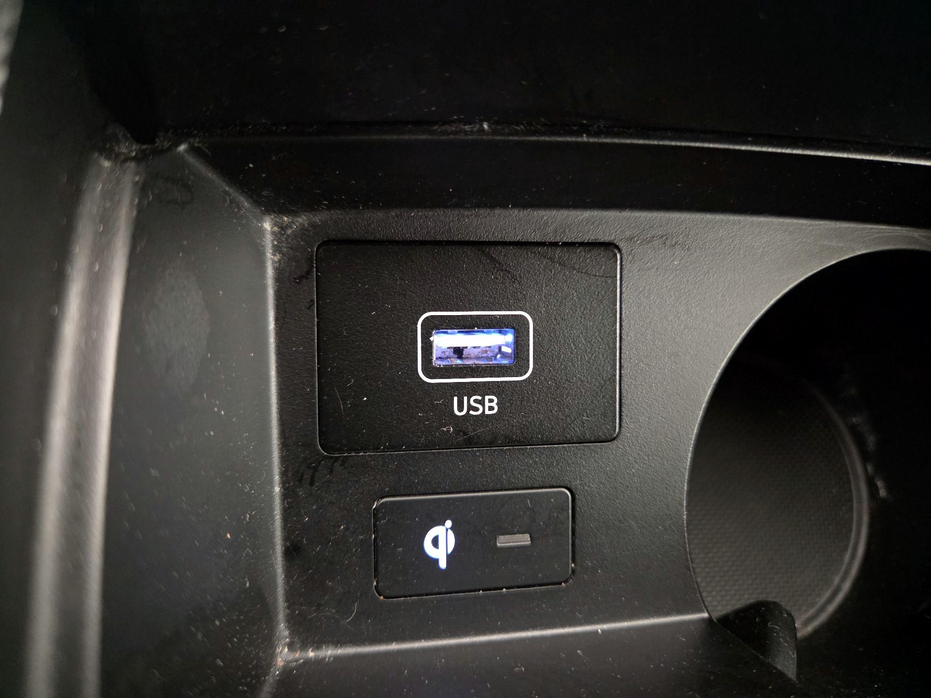 Thumbnail: 2023 Hyundai Santa Fe - 19