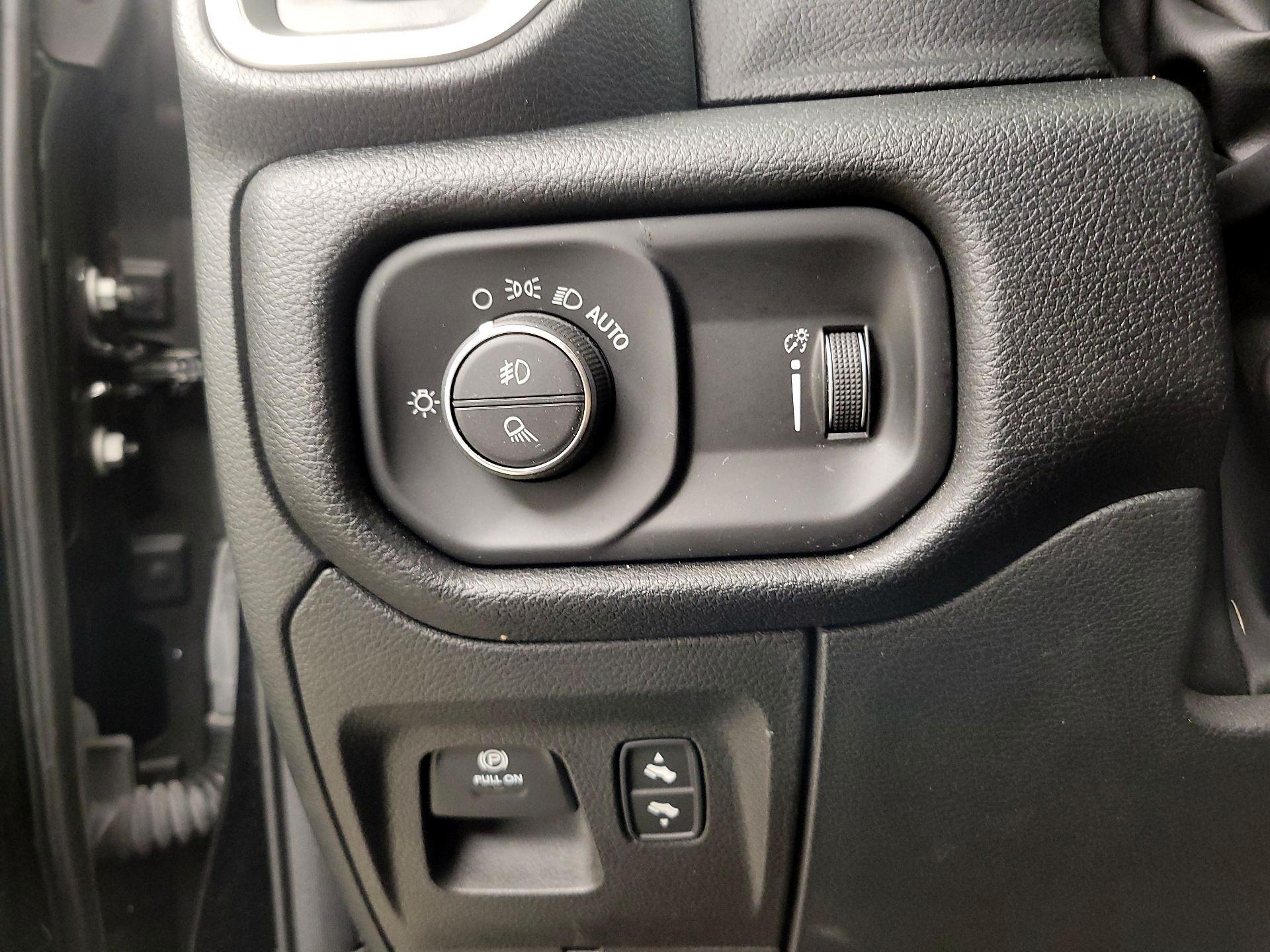 Thumbnail: 2022 RAM 1500 - 13