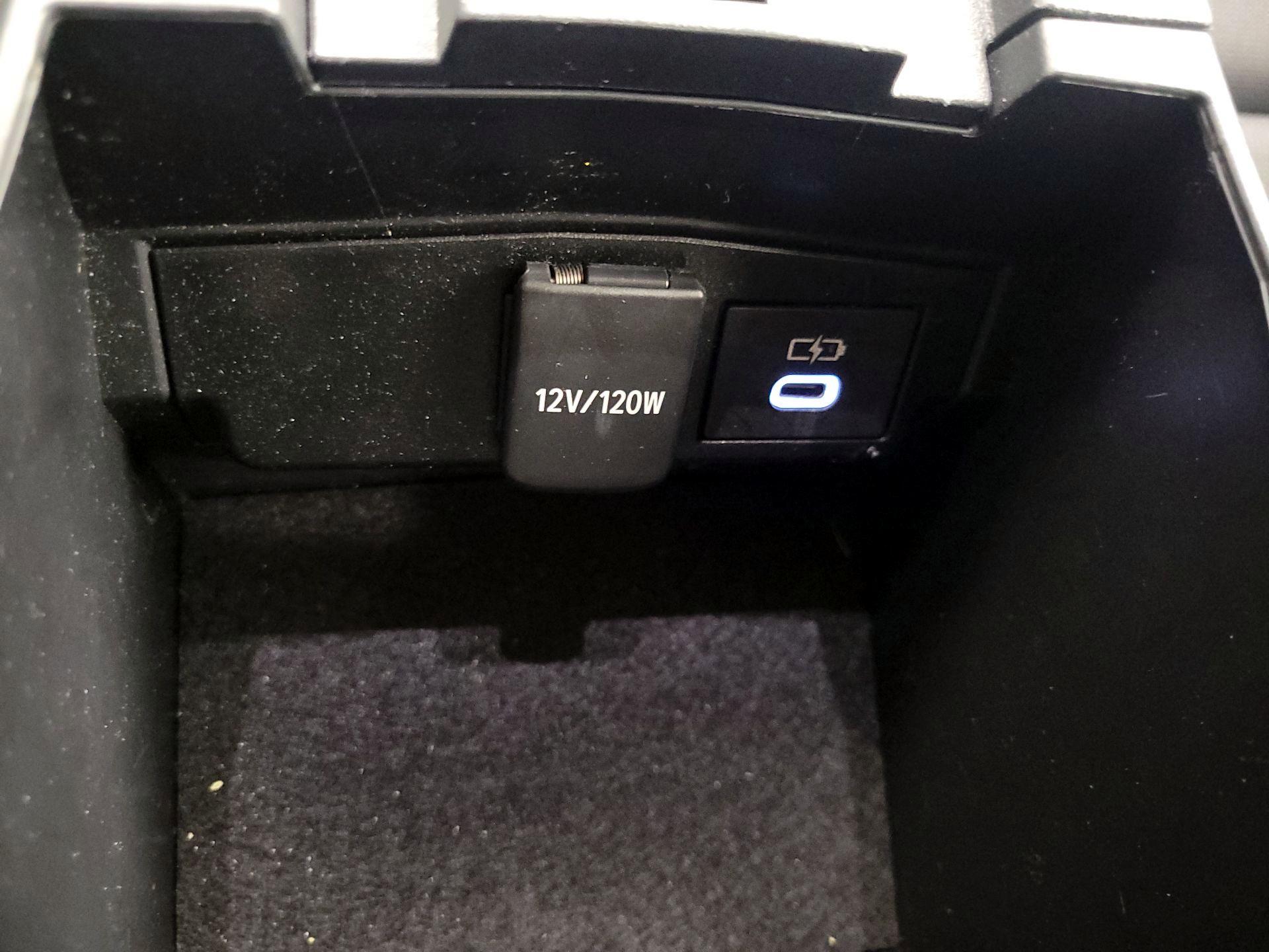 Thumbnail: 2024 Toyota Corolla - 18