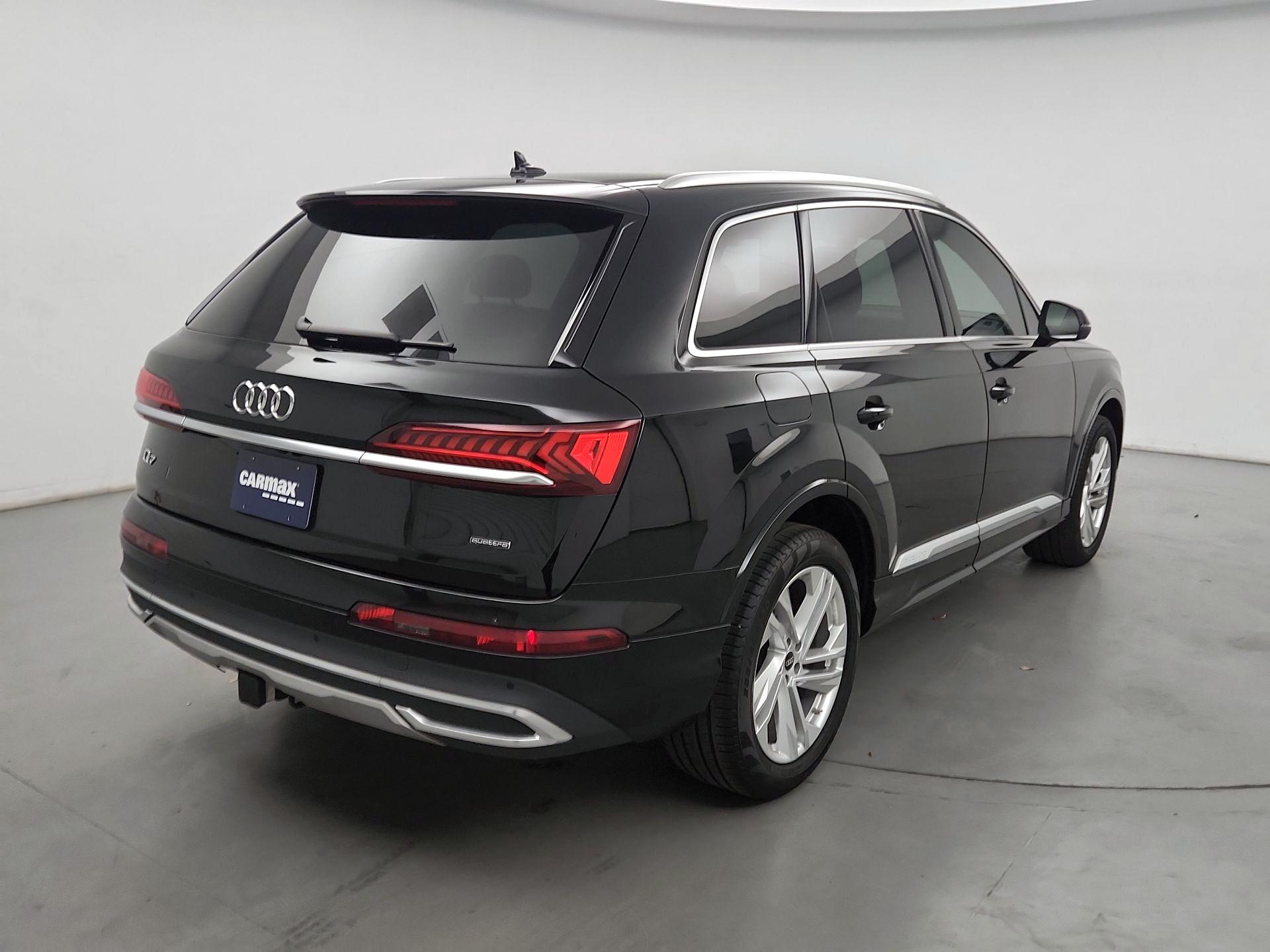 Thumbnail: 2023 Audi Q7 - 5