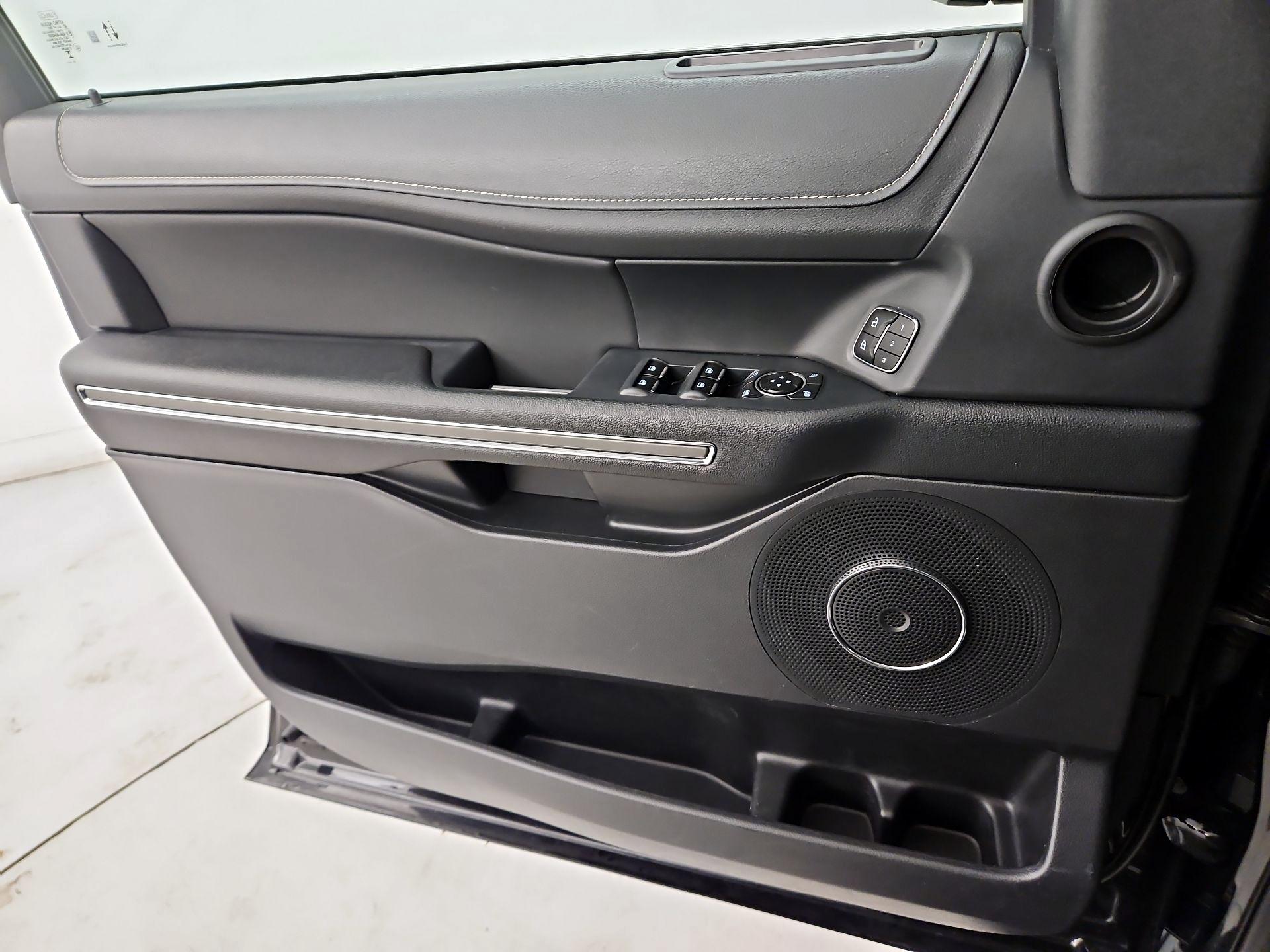 Thumbnail: 2024 Ford Expedition - 12