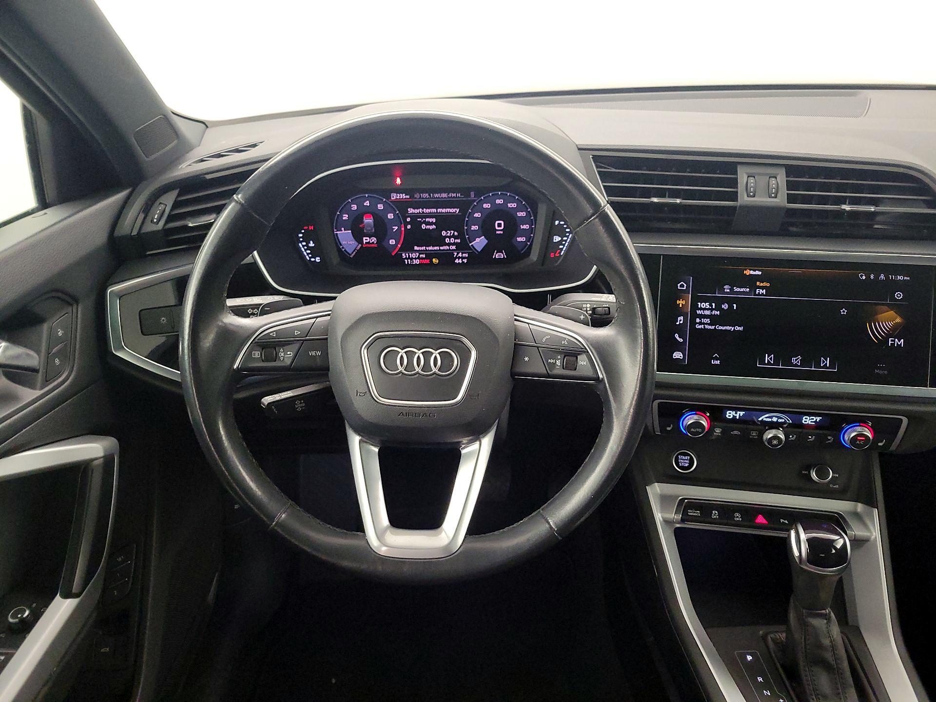 Thumbnail: 2023 Audi Q3 - 10