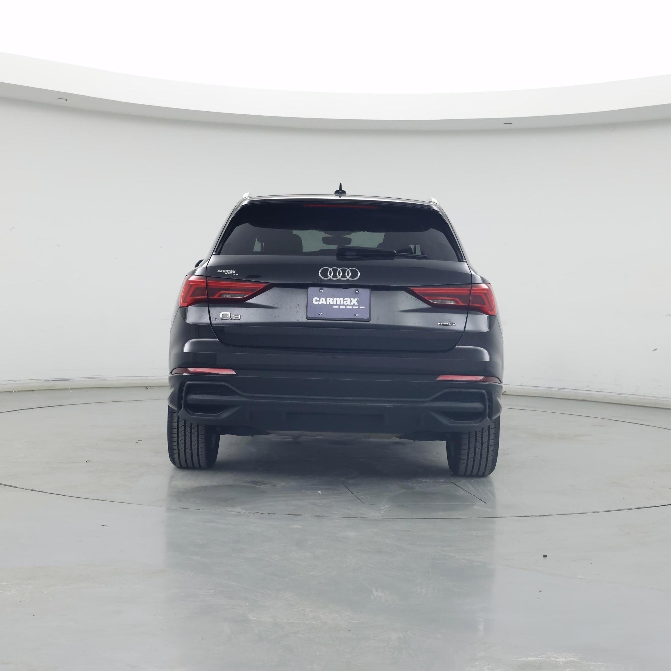 Thumbnail: 2023 Audi Q3 - 6